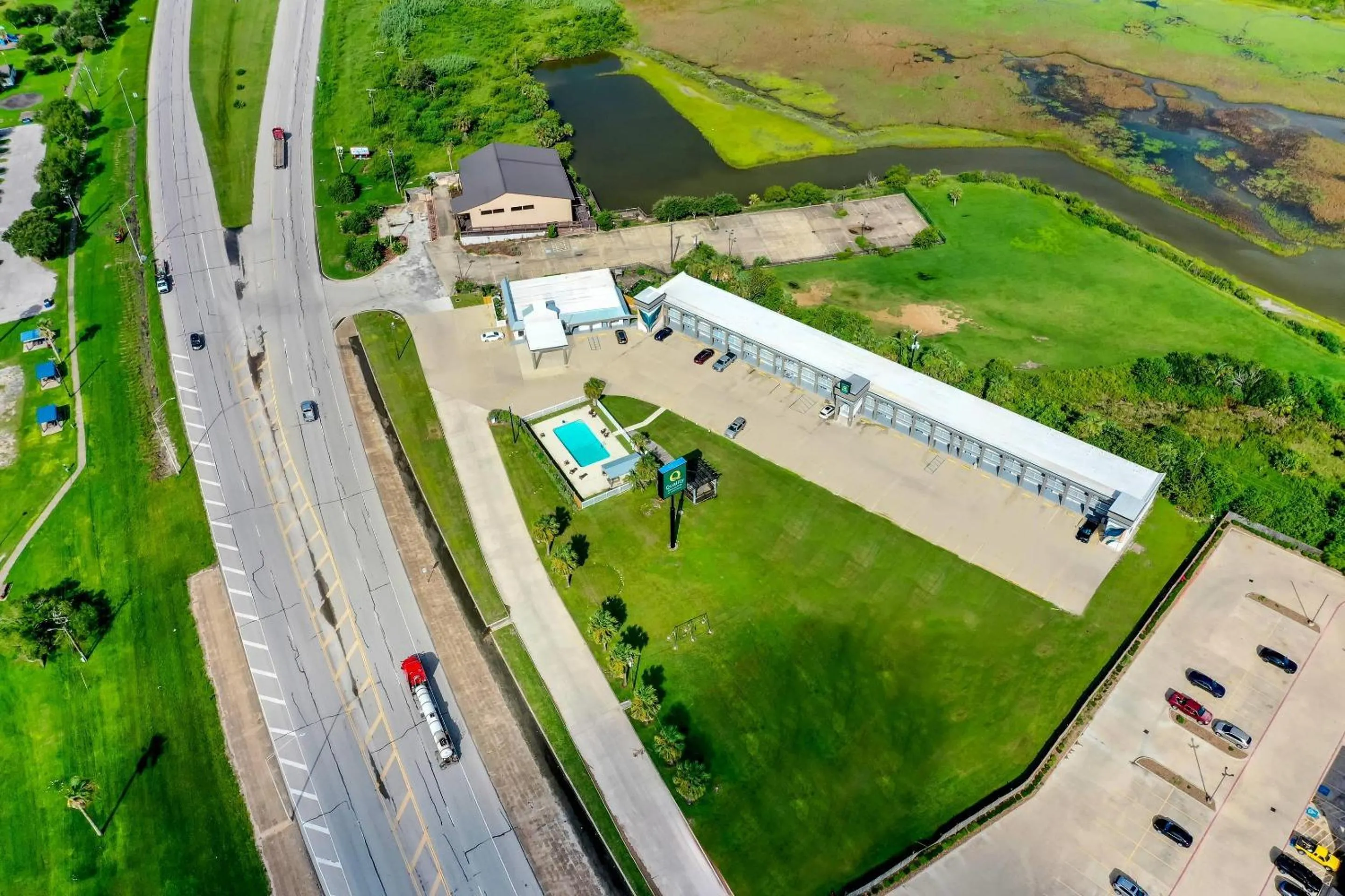 Property building in Quality Inn & Suites Port Lavaca near Lighthouse Beach