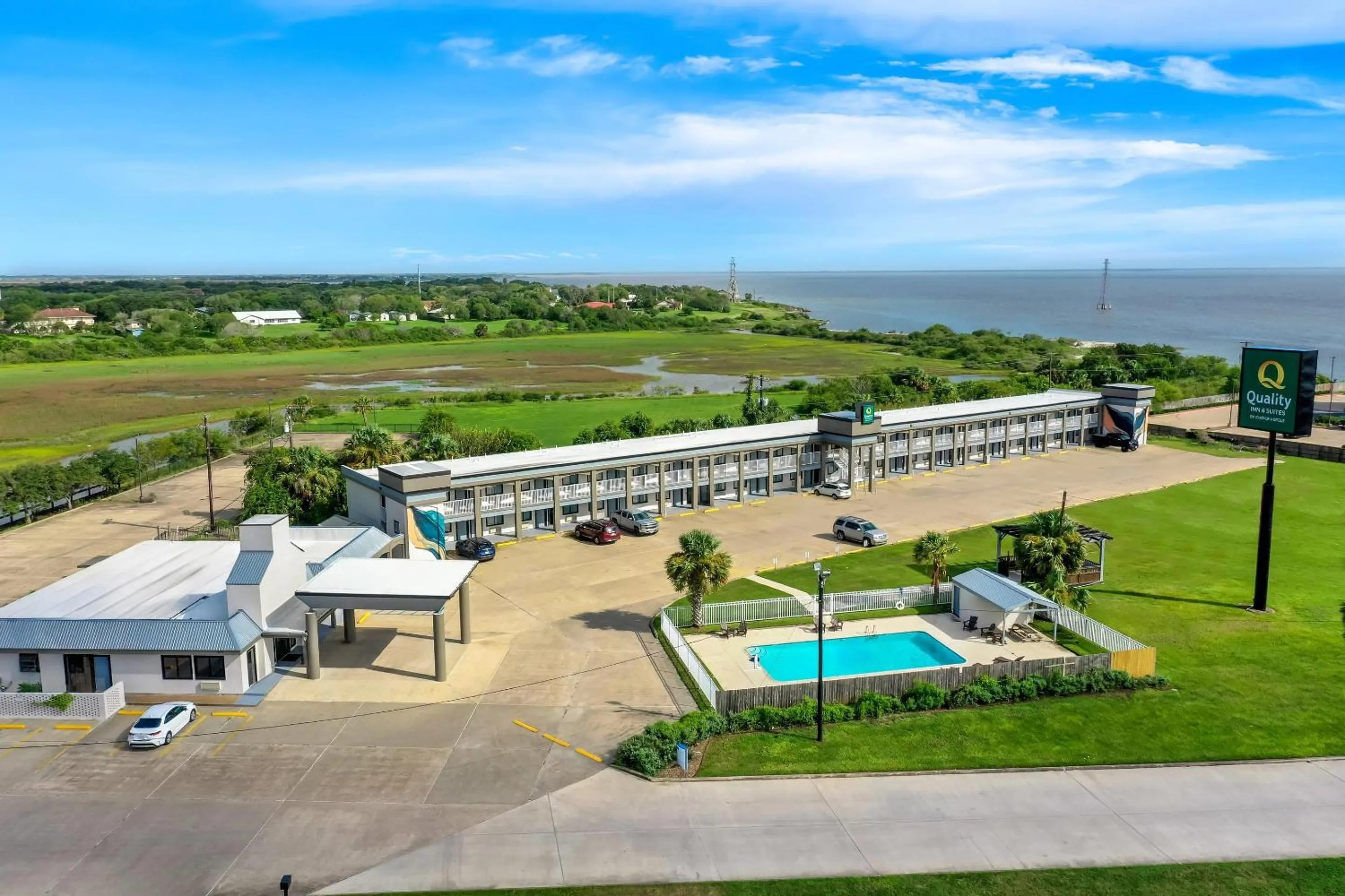 Property building in Quality Inn & Suites Port Lavaca near Lighthouse Beach