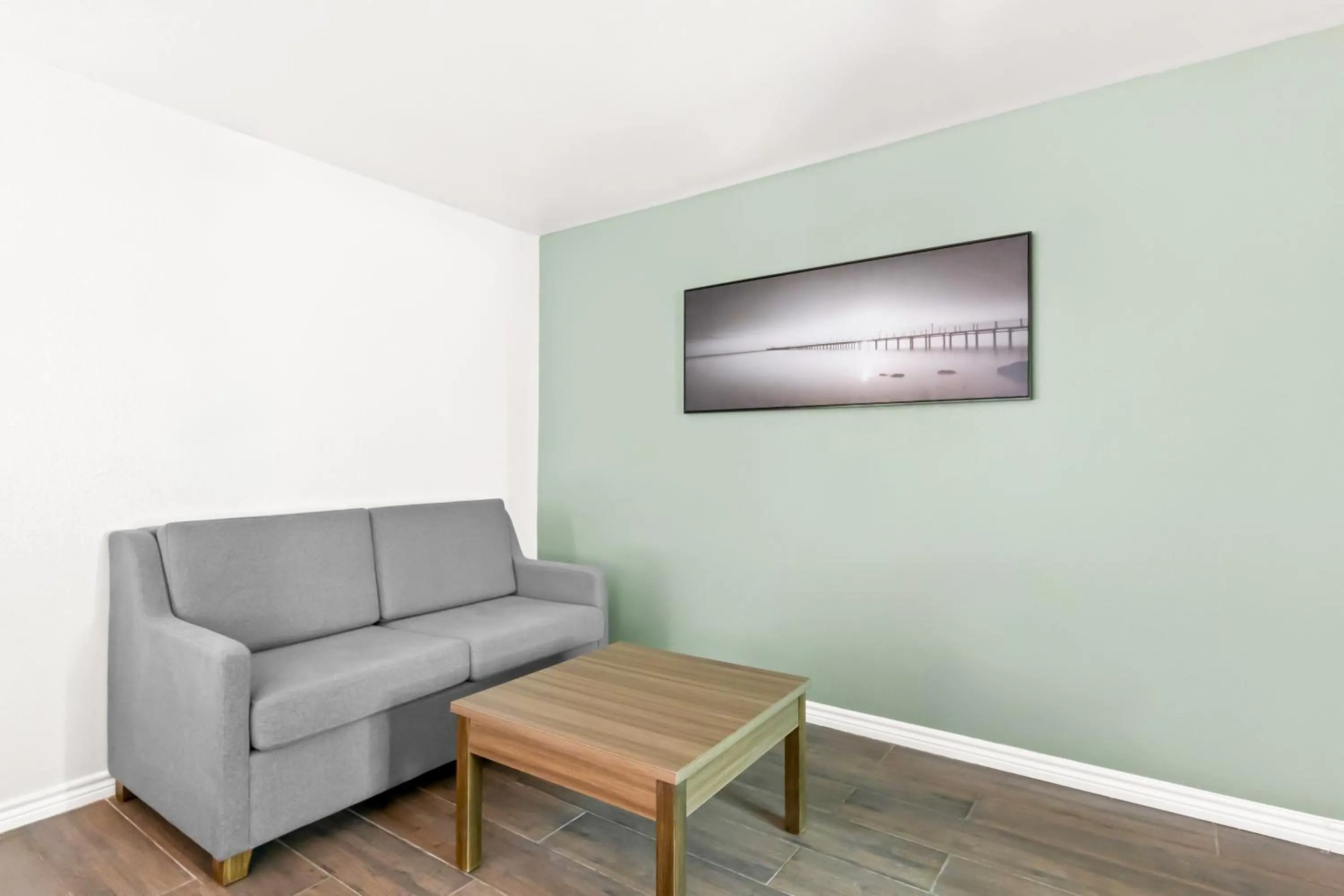 Quality Inn & Suites Port Lavaca near Lighthouse Beach