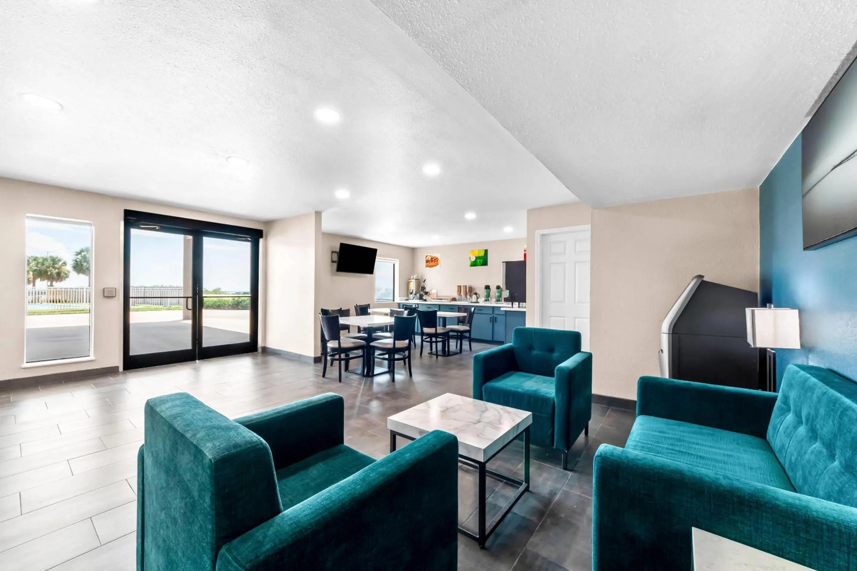 Lobby or reception in Quality Inn & Suites Port Lavaca near Lighthouse Beach