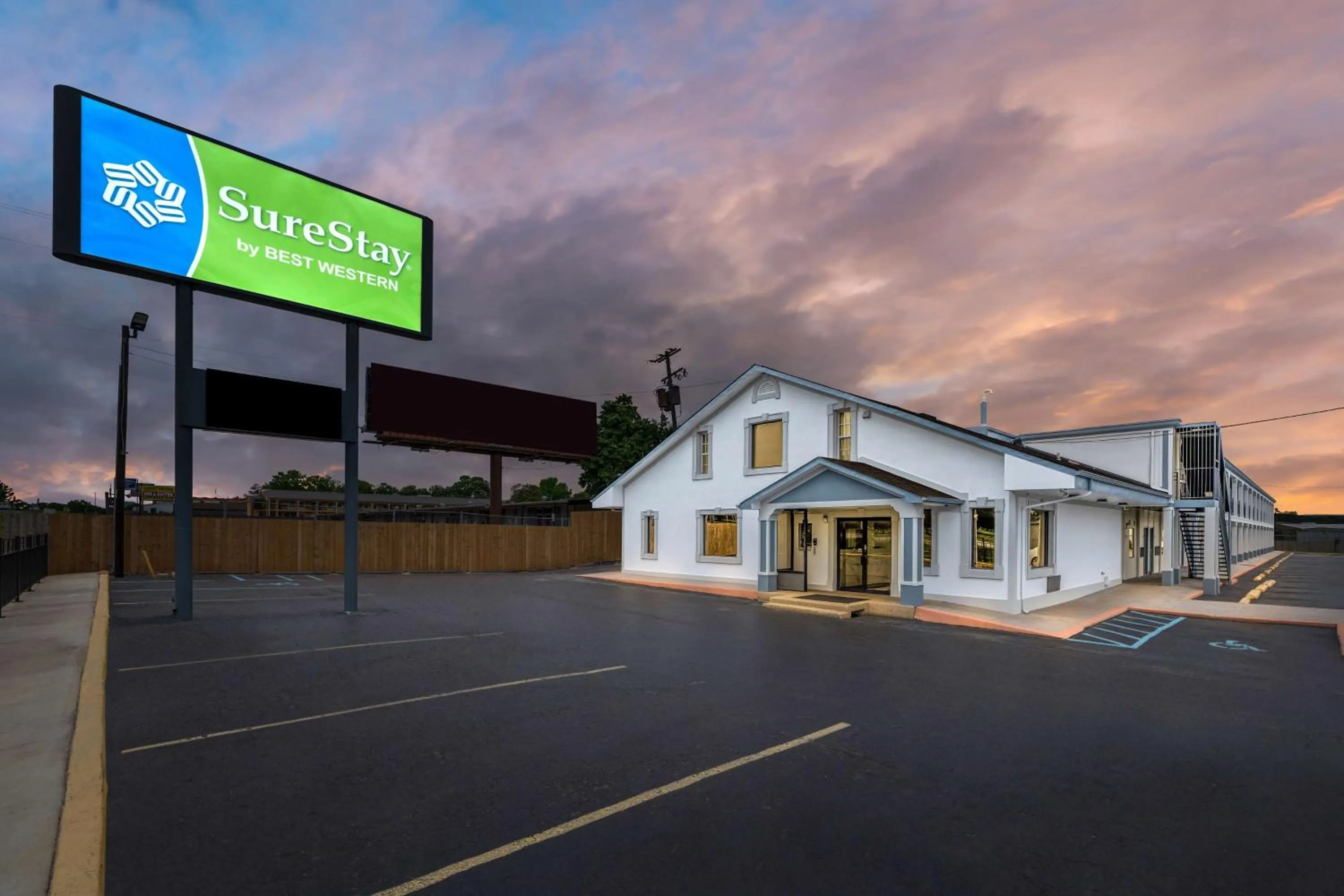 Property building in SureStay by Best Western Huntsville University Area