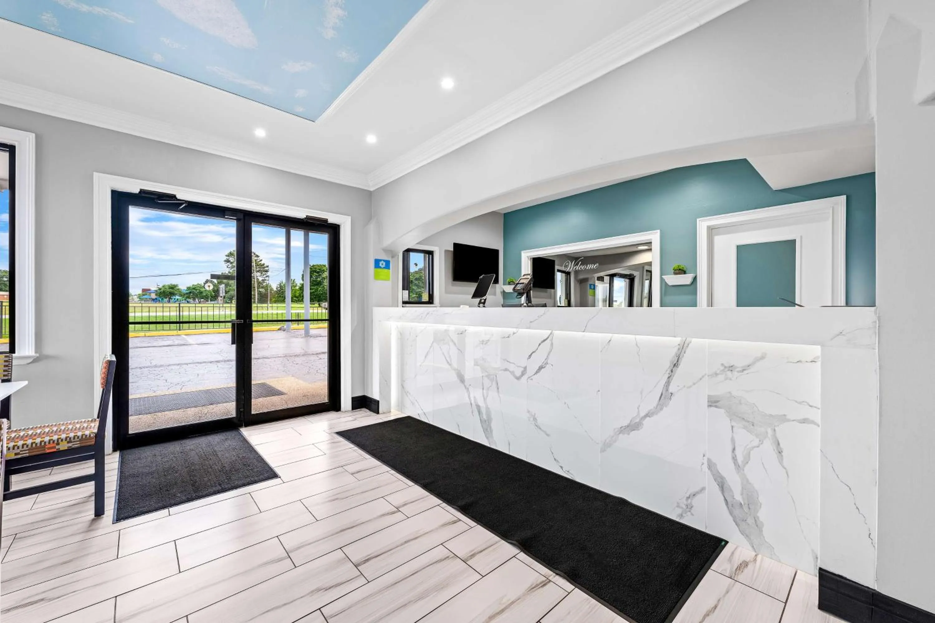 Lobby or reception in SureStay by Best Western Huntsville University Area