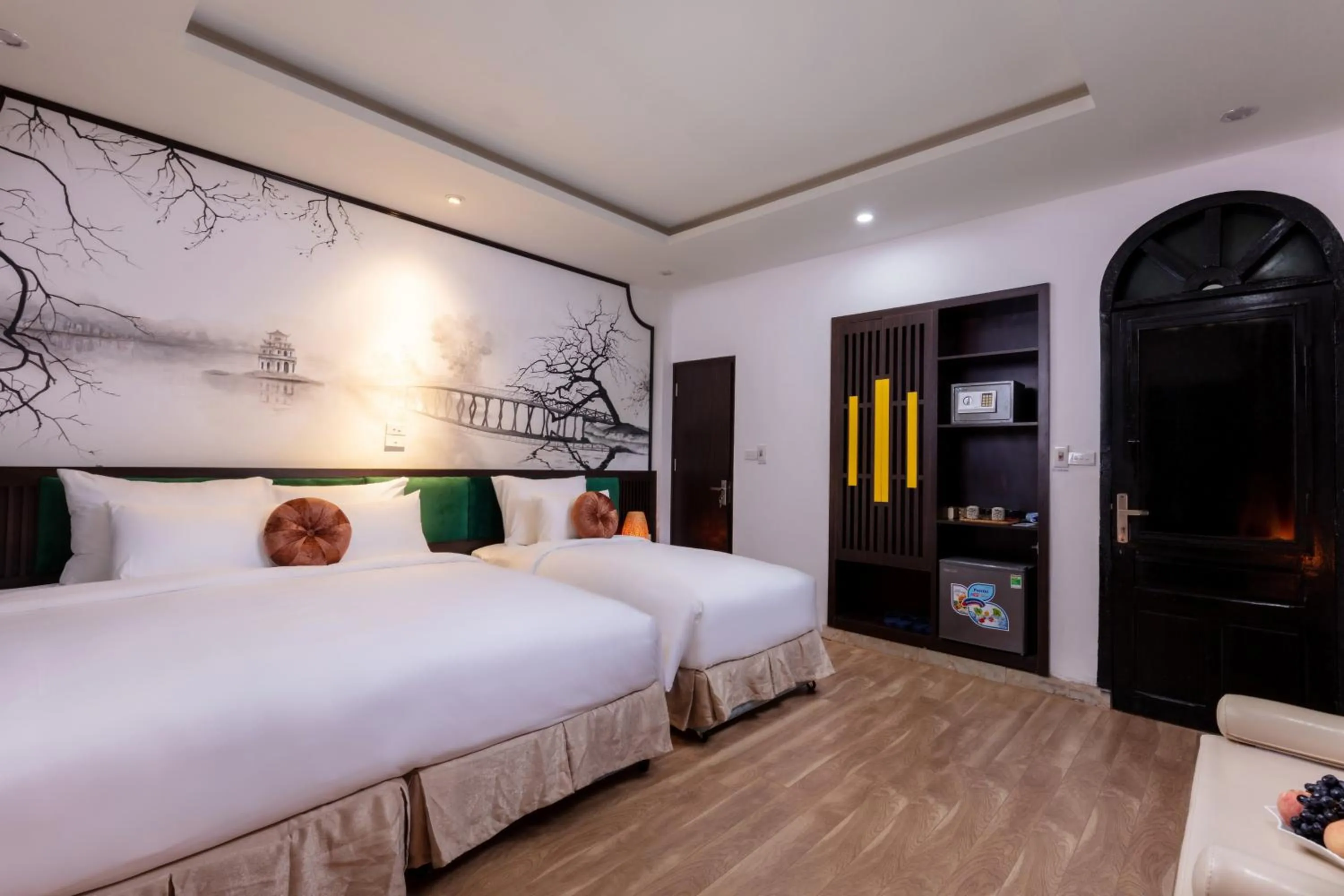 View (from property/room), Bed in Hanoi Center Silk Lullaby Hotel and Travel