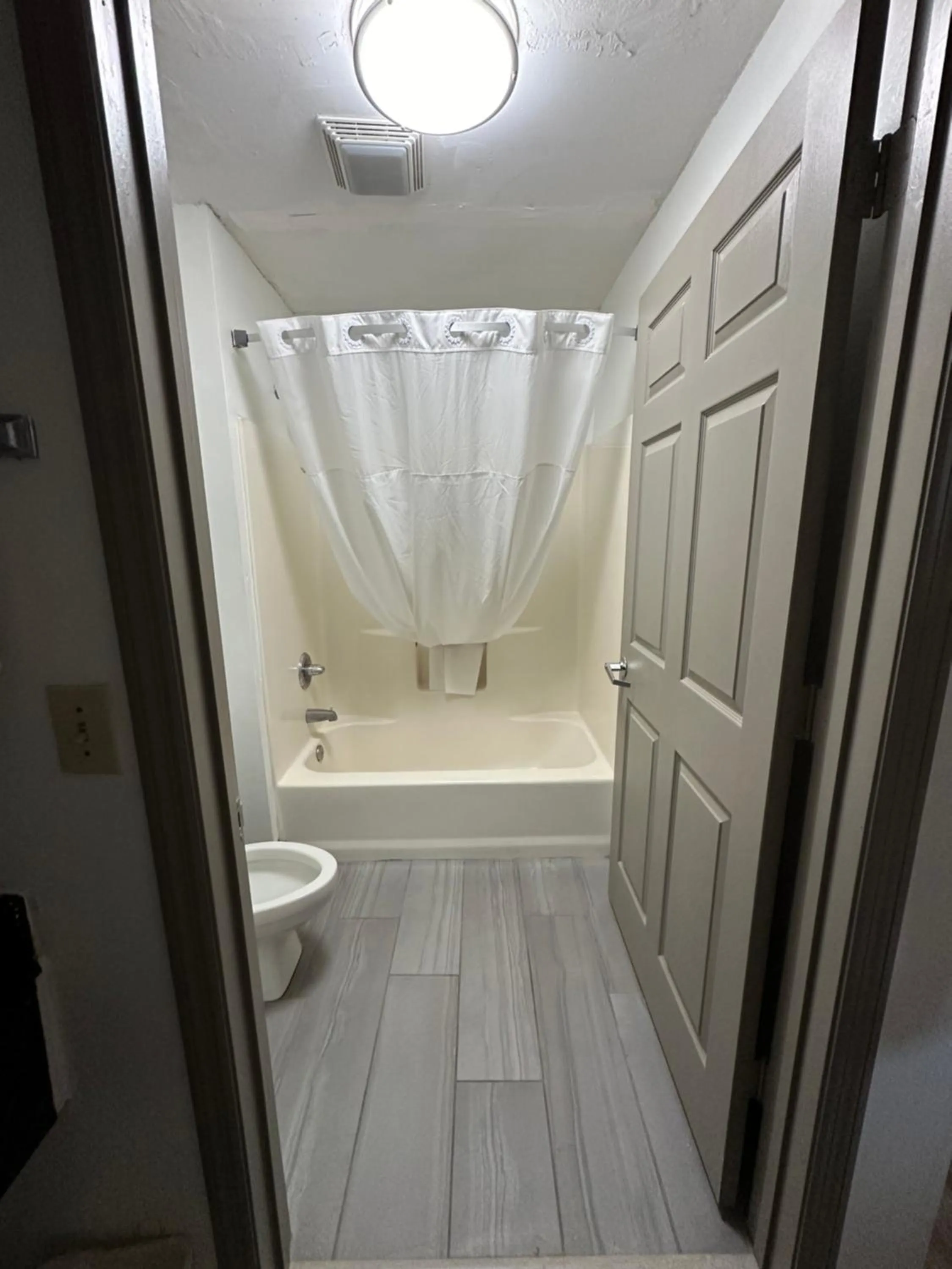 Quality Inn & Suites Decatur Priceville I-65