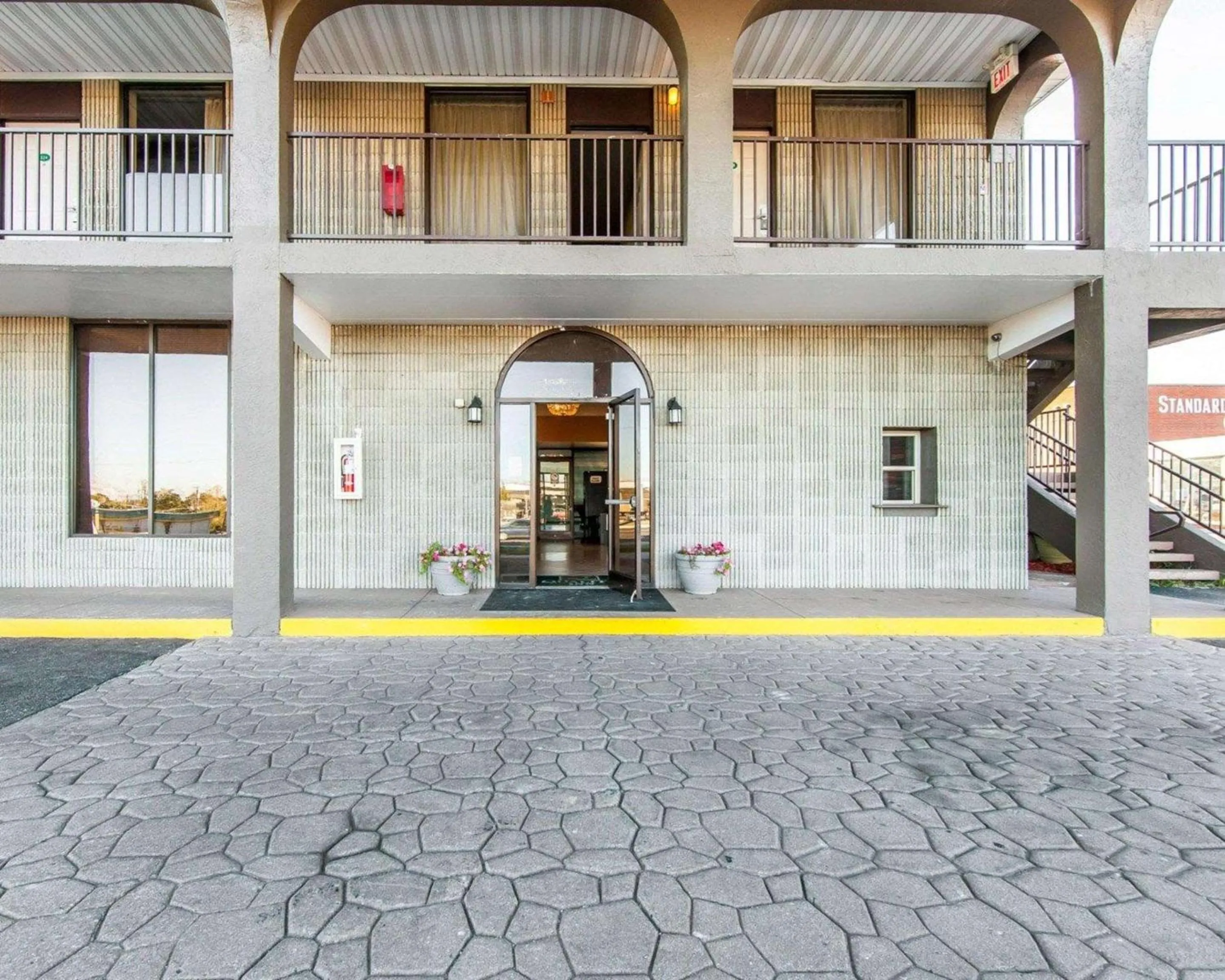 Property building in Quality Inn Maysville