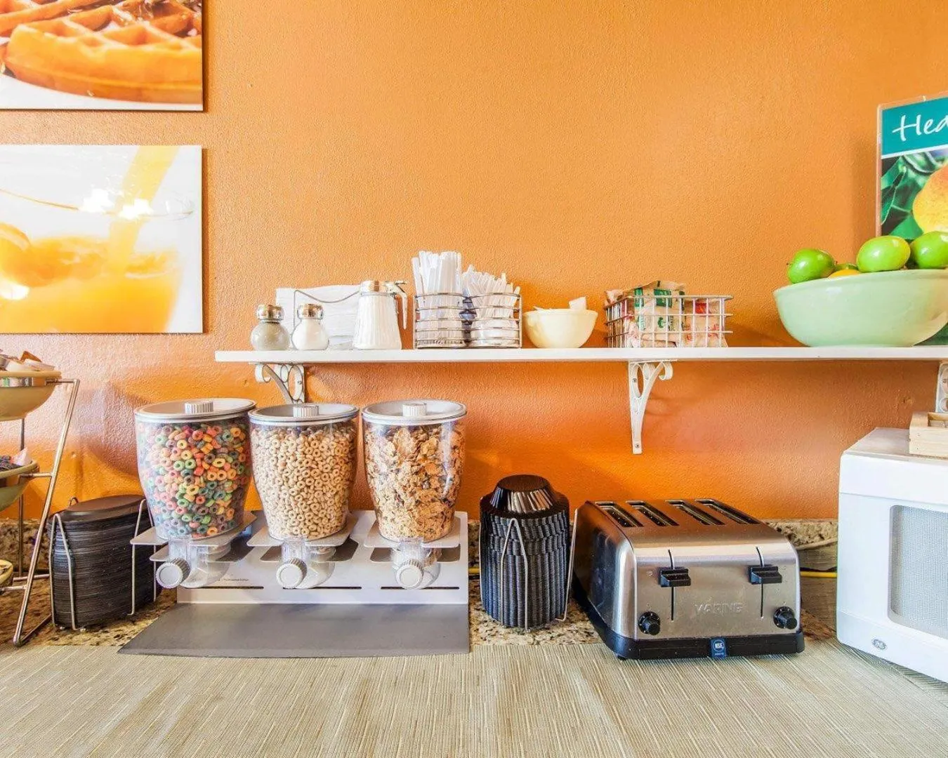 Breakfast in Quality Inn Maysville