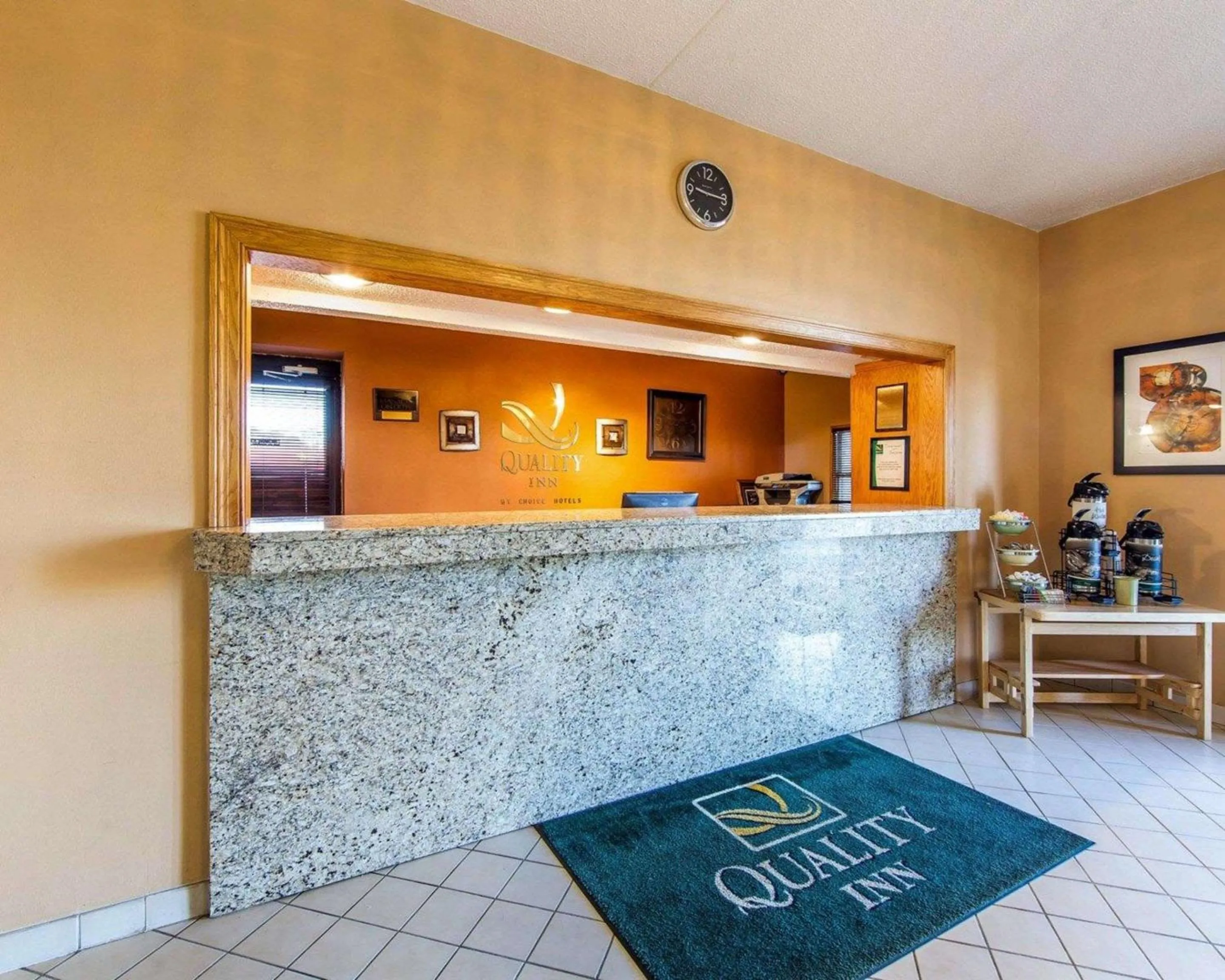 Lobby or reception in Quality Inn Maysville
