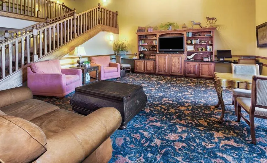 Lobby or reception in AmericInn by Wyndham Vidalia