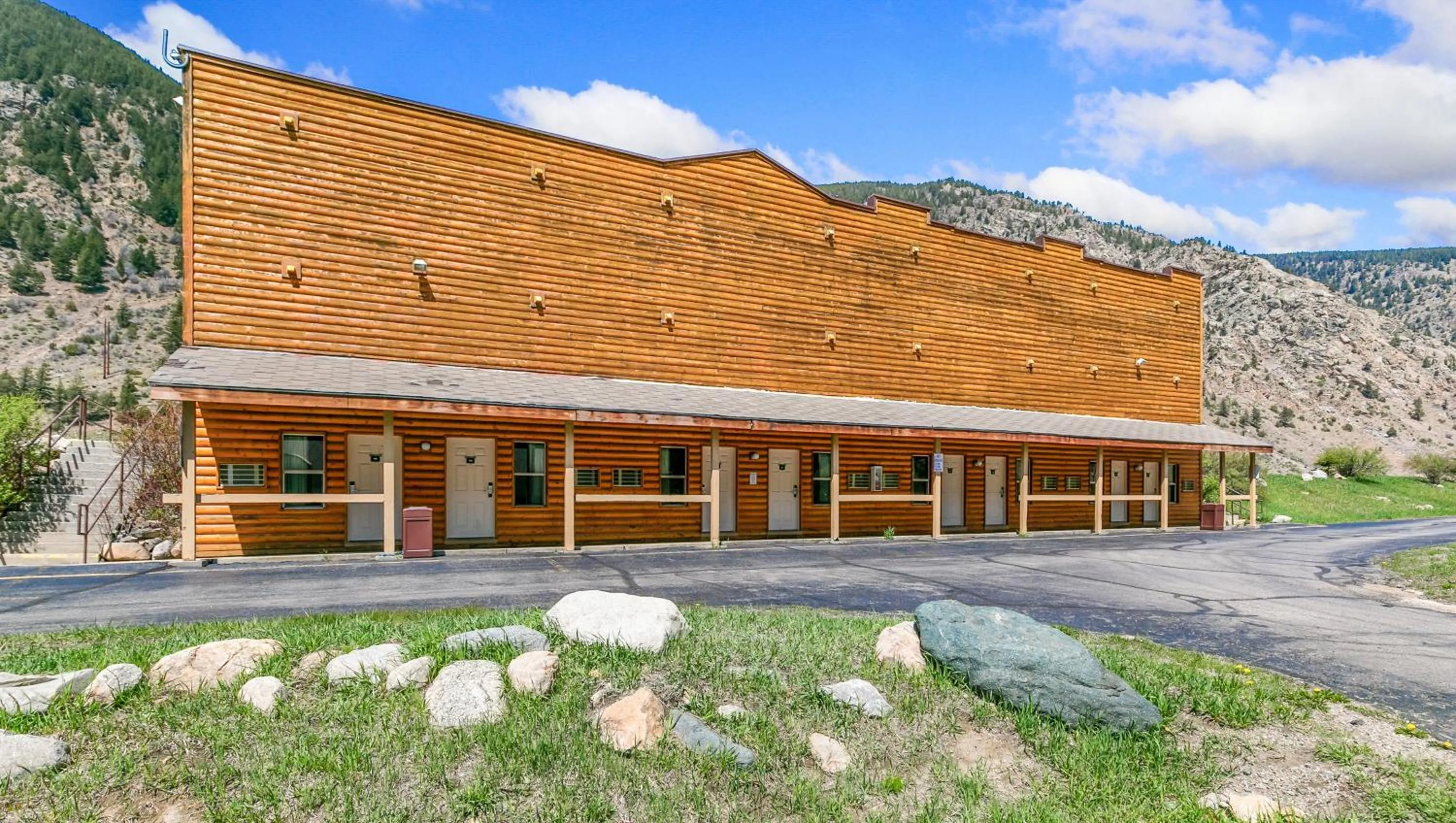 Property building in Georgetown Lodge