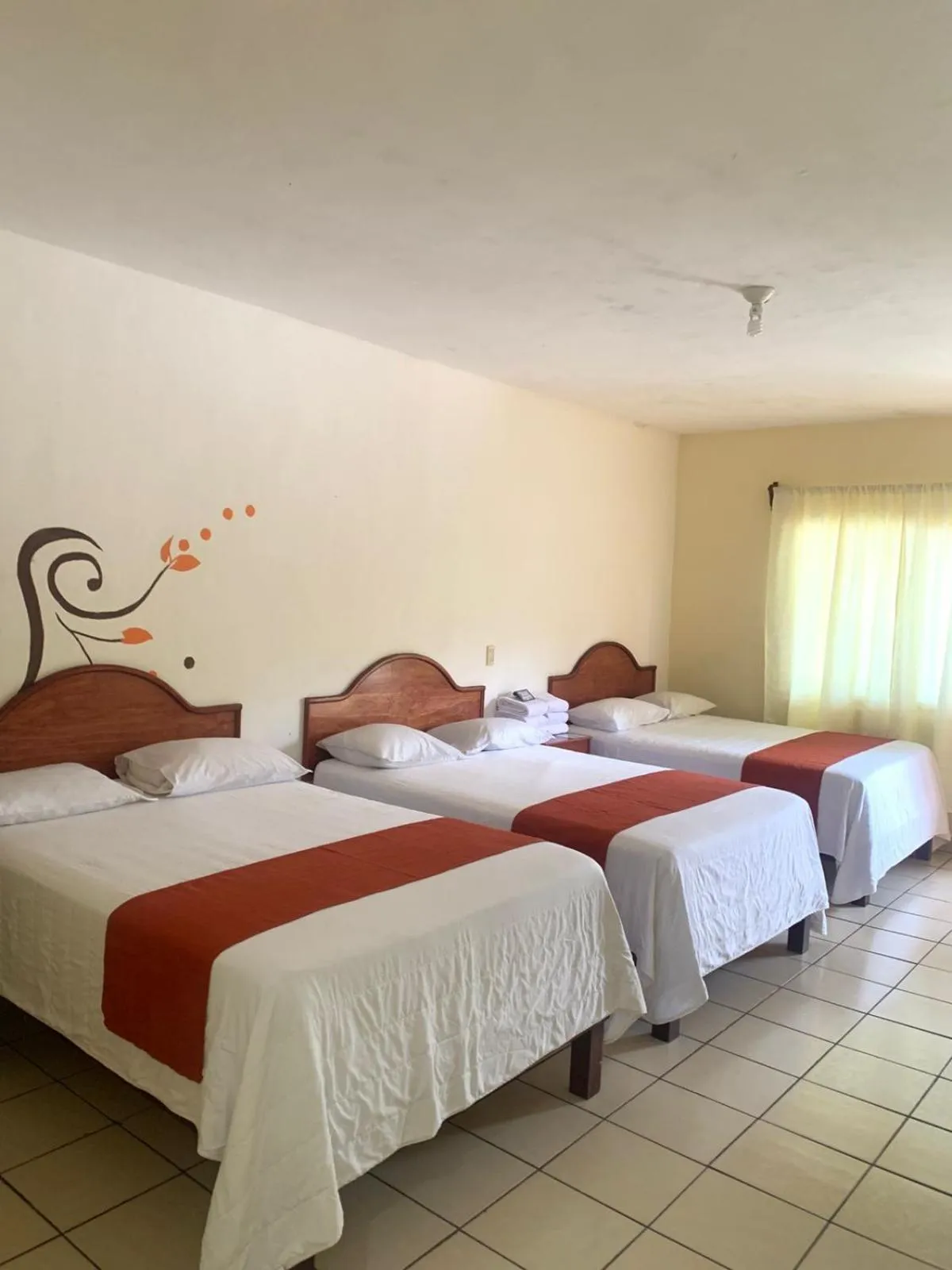 Bathroom, Bed in Hotel y Restaurante Villas Del Sol Jalpan de Serra