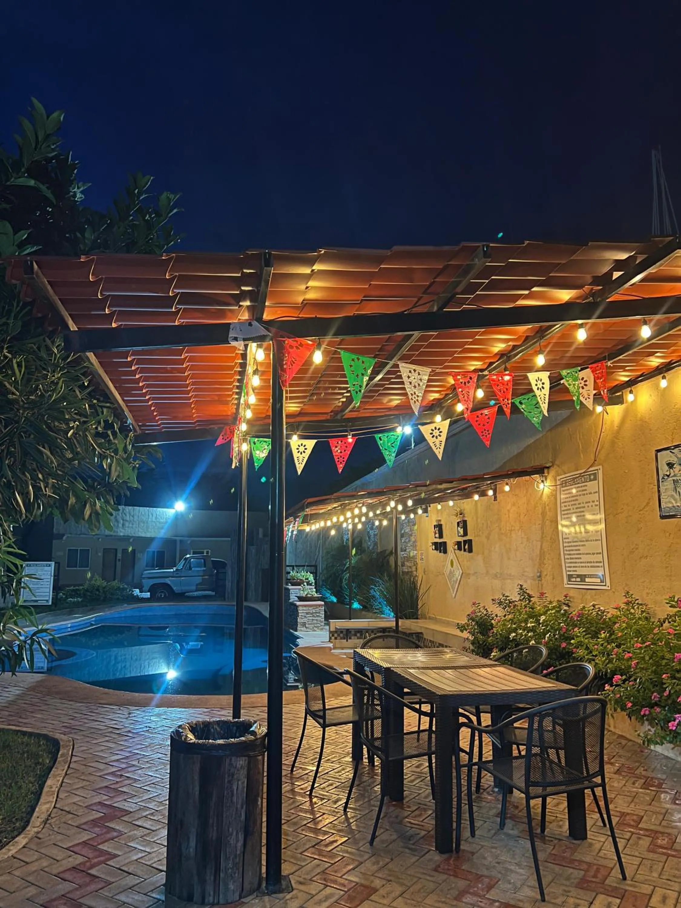 Property building in Hotel y Restaurante Villas Del Sol Jalpan de Serra