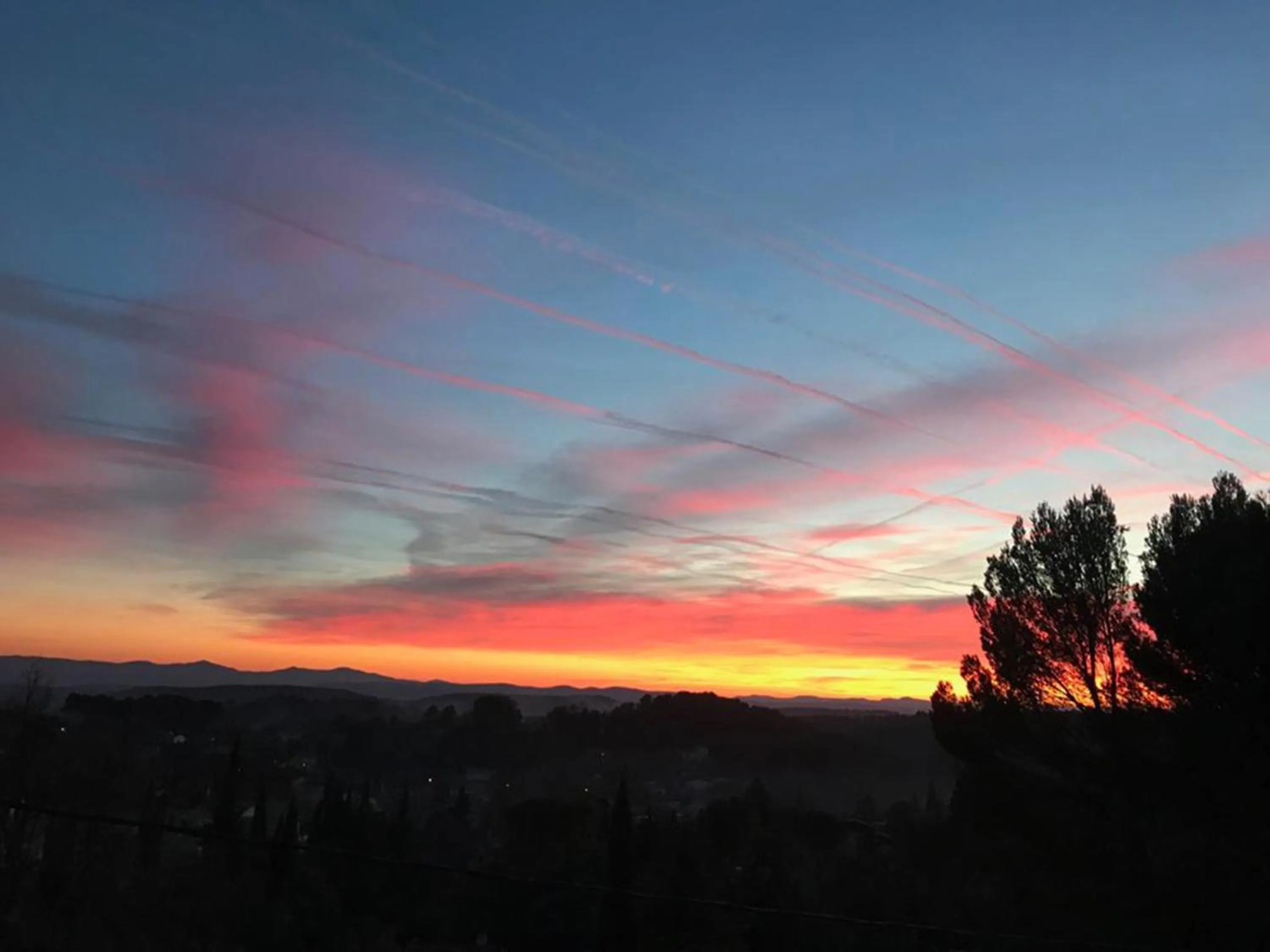 Sunset in Le Clos en Provence