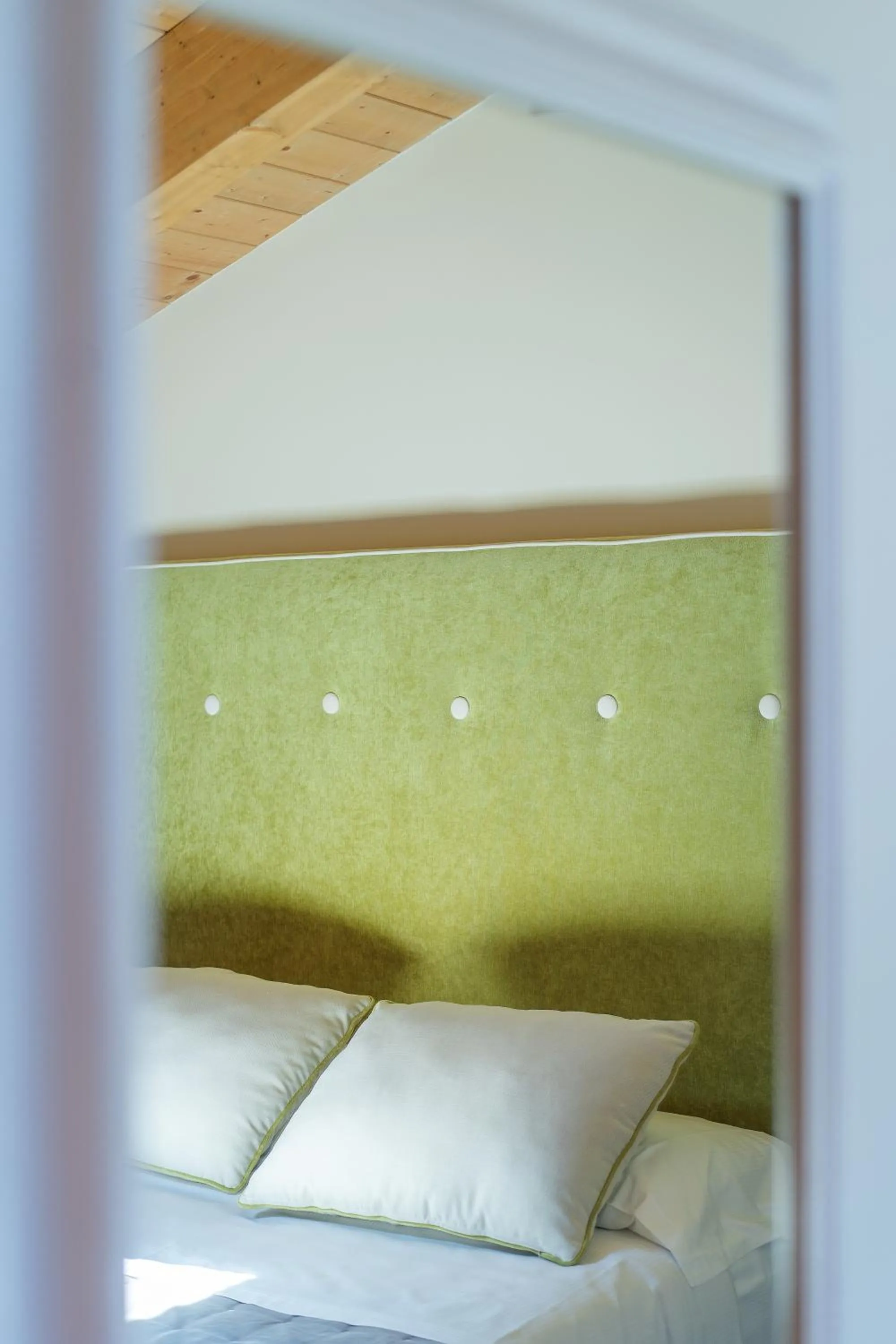 Bed in DON GIULIO LUXURY ROOMS jacuzzi