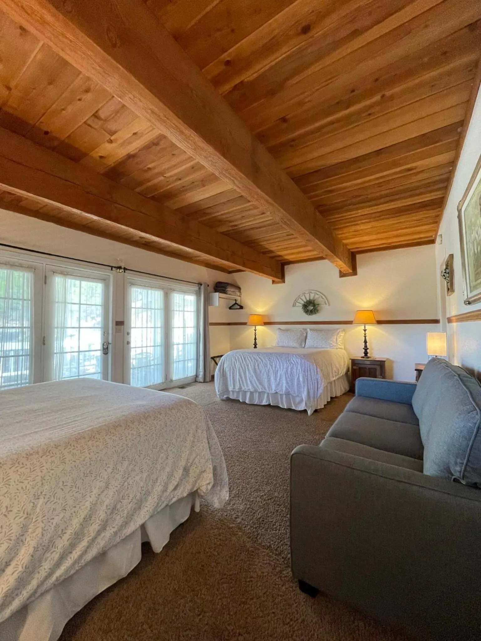 Bed in Berkshire Inn