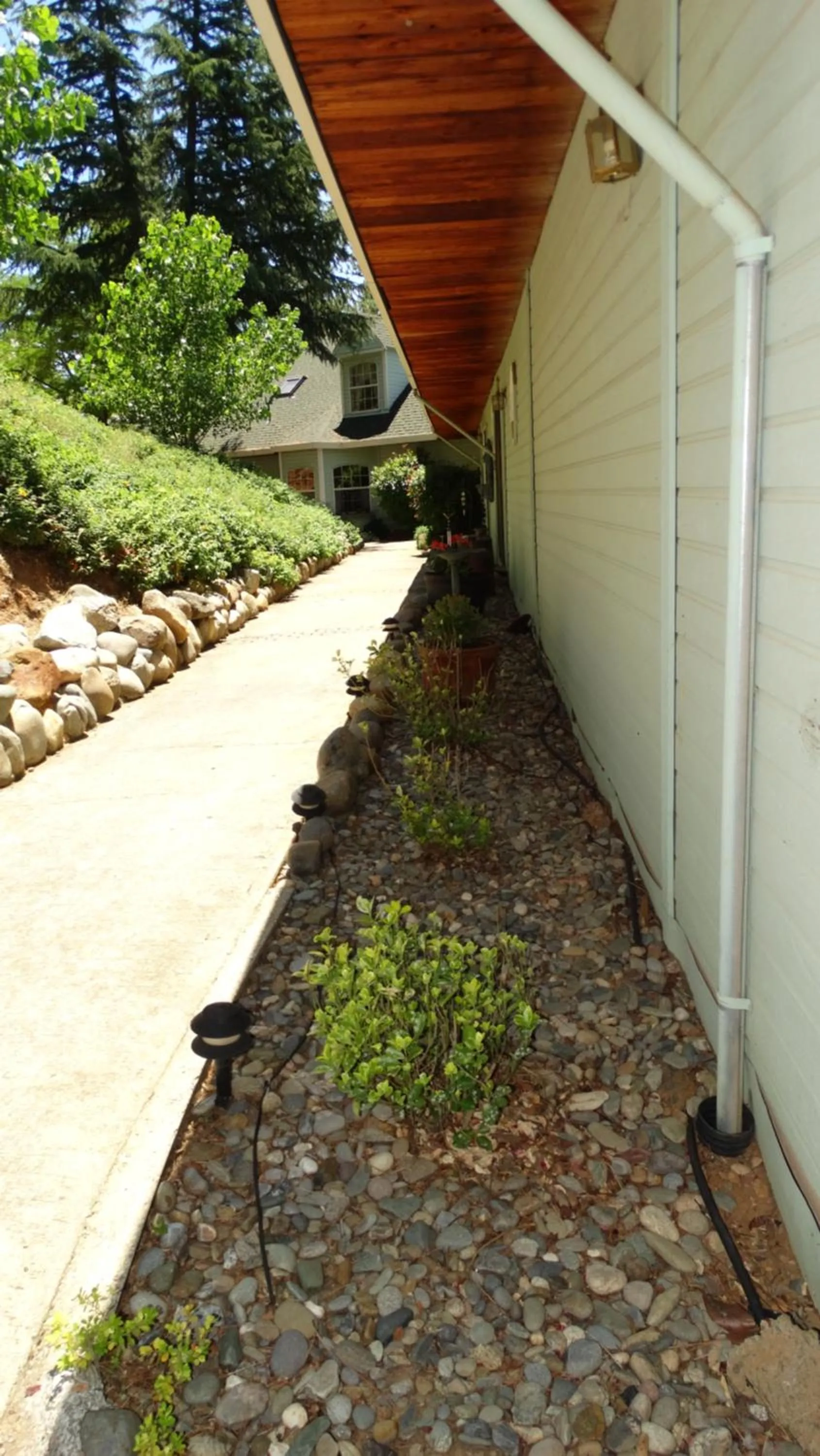 Property building in Berkshire Inn