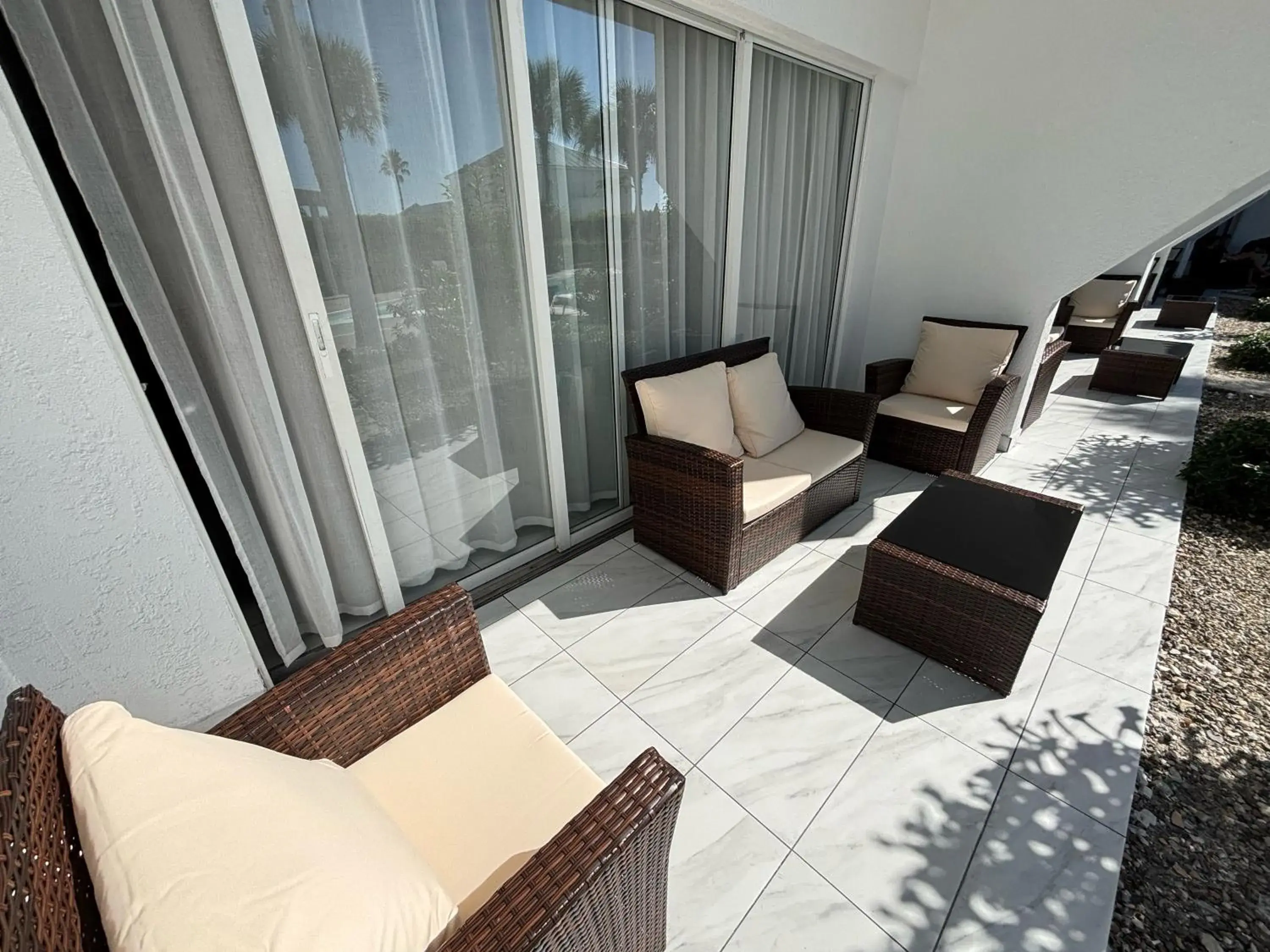 Deluxe King Studio in Grace Bay Suites Deluxe King Studio in Grace Bay Suites