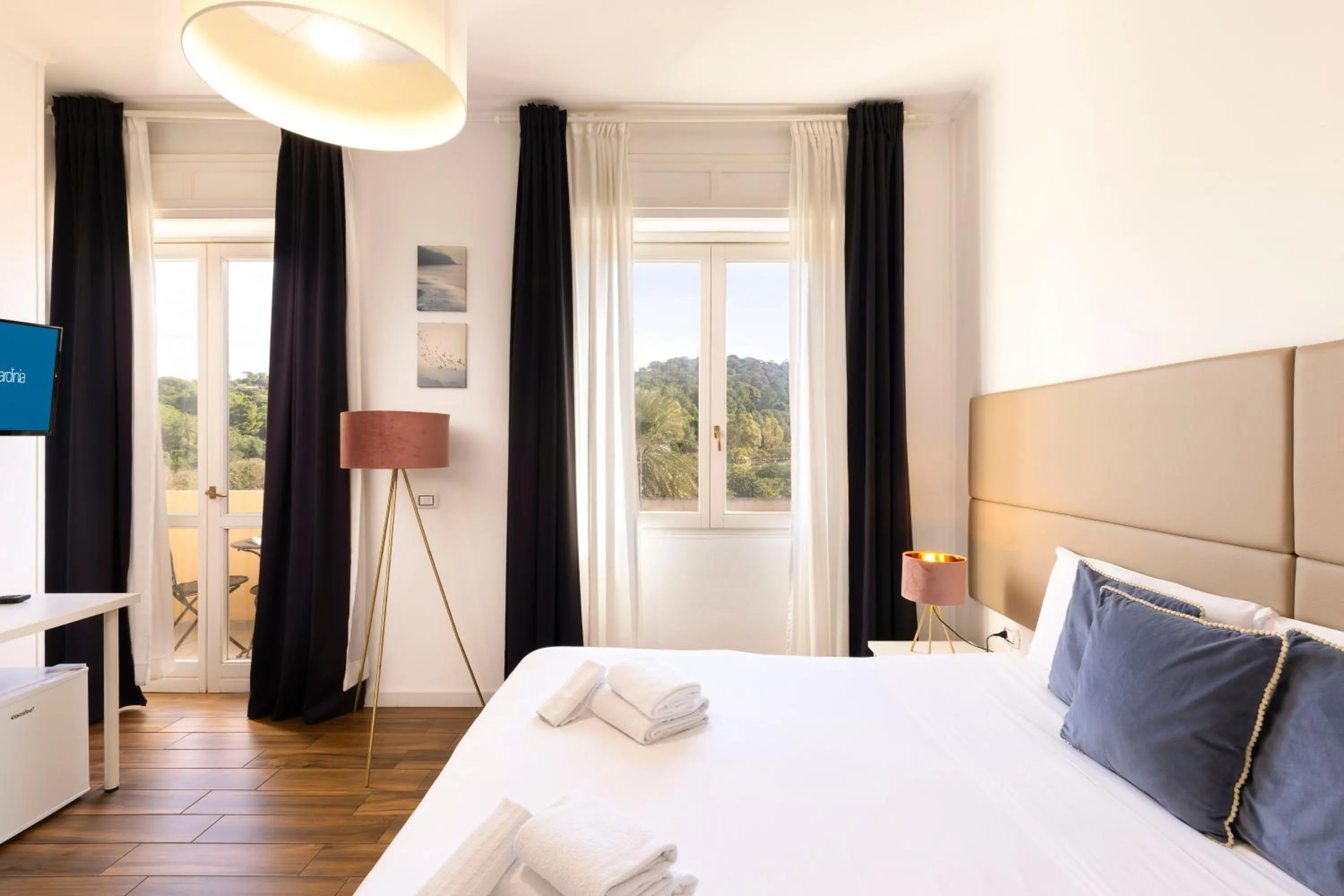 Bed in Mapi’s Rooms