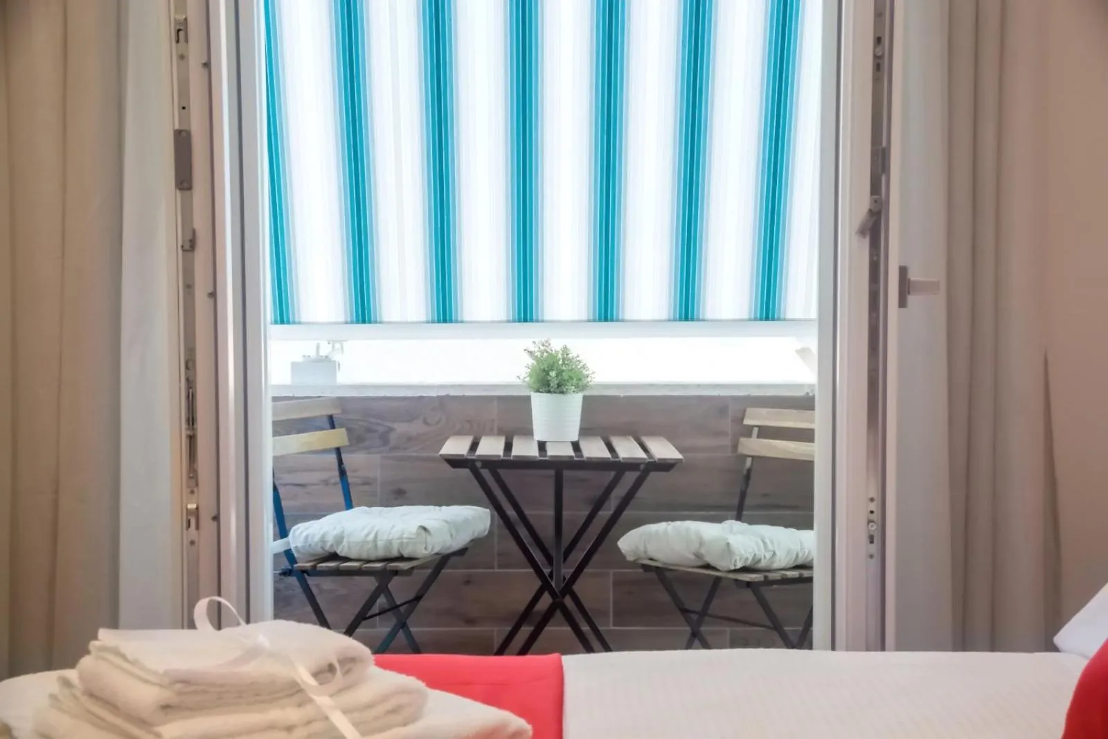 Balcony/Terrace, Bed in Kerbaker 14