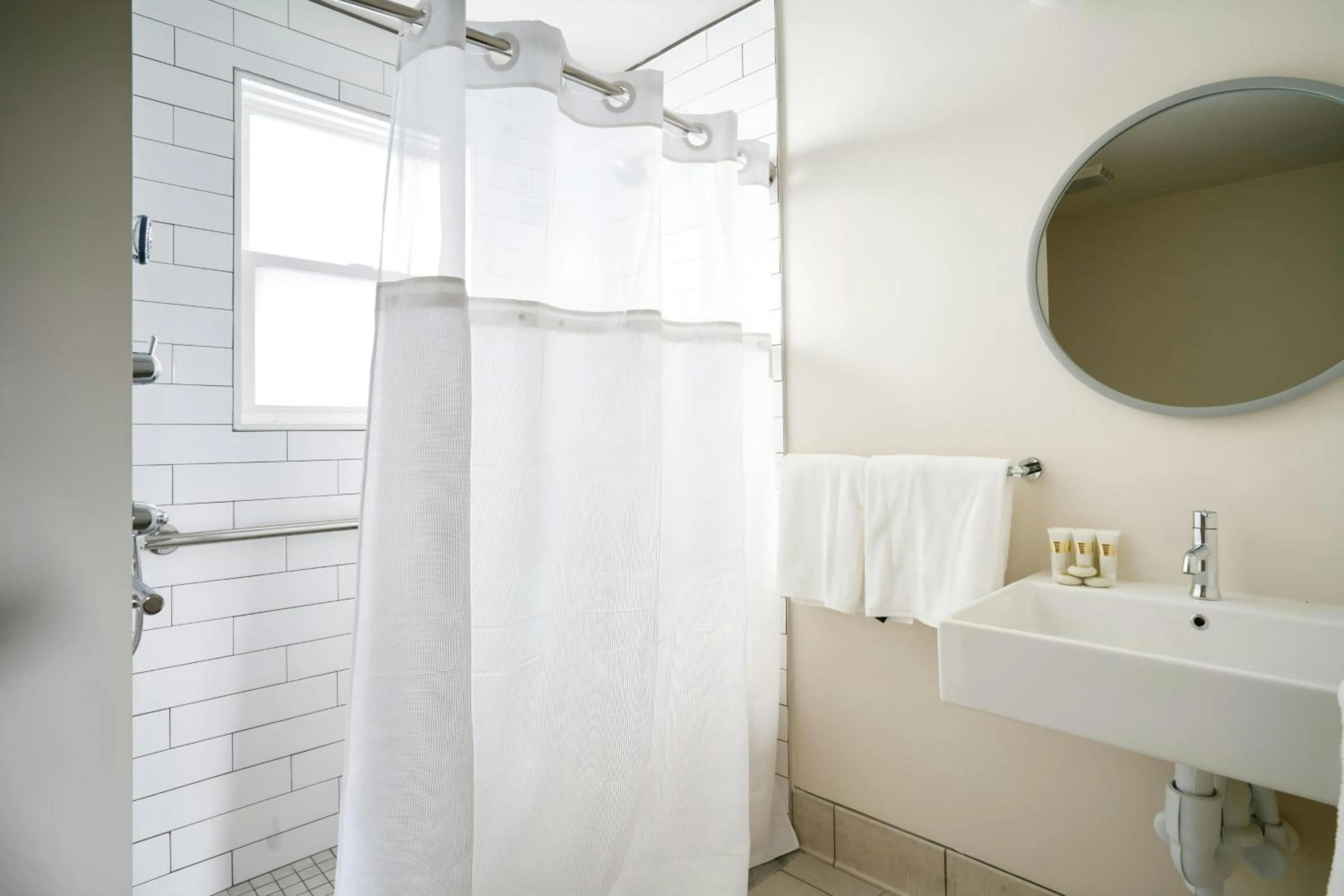 Bathroom in Sonder by Marriott Bonvoy The Stat Apartments Midtown