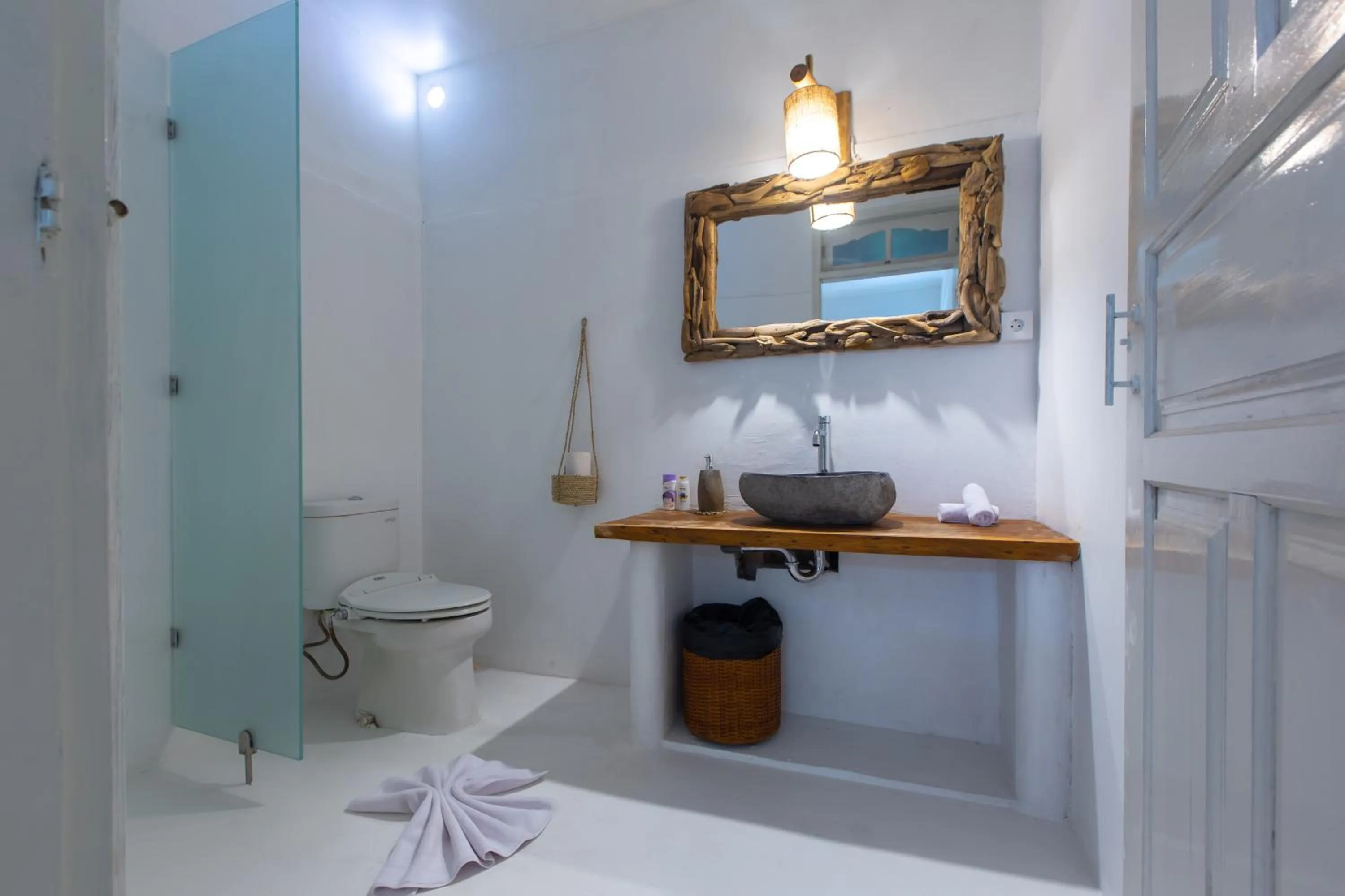 Bathroom in The Manik Toya