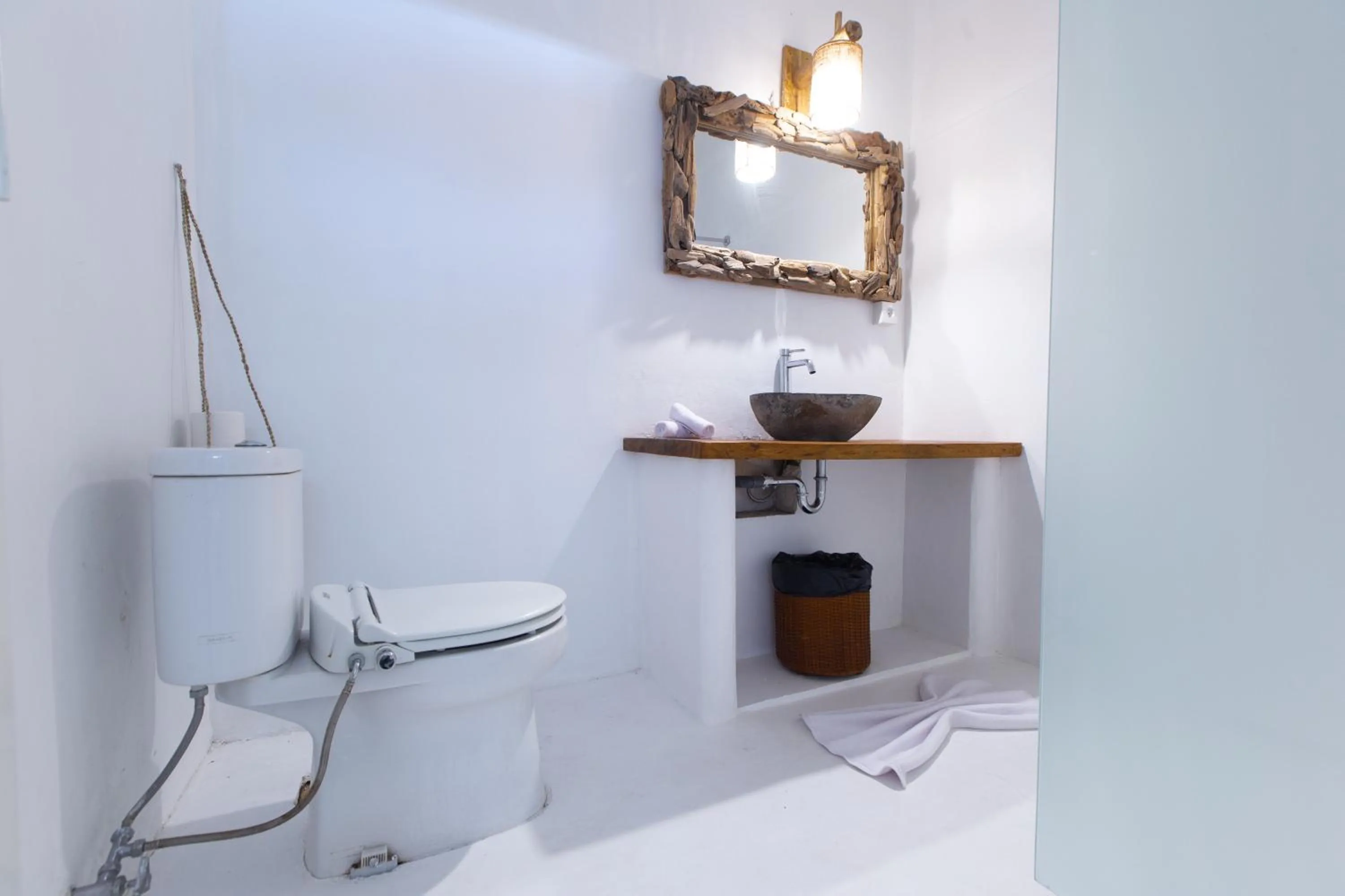 Bathroom in The Manik Toya