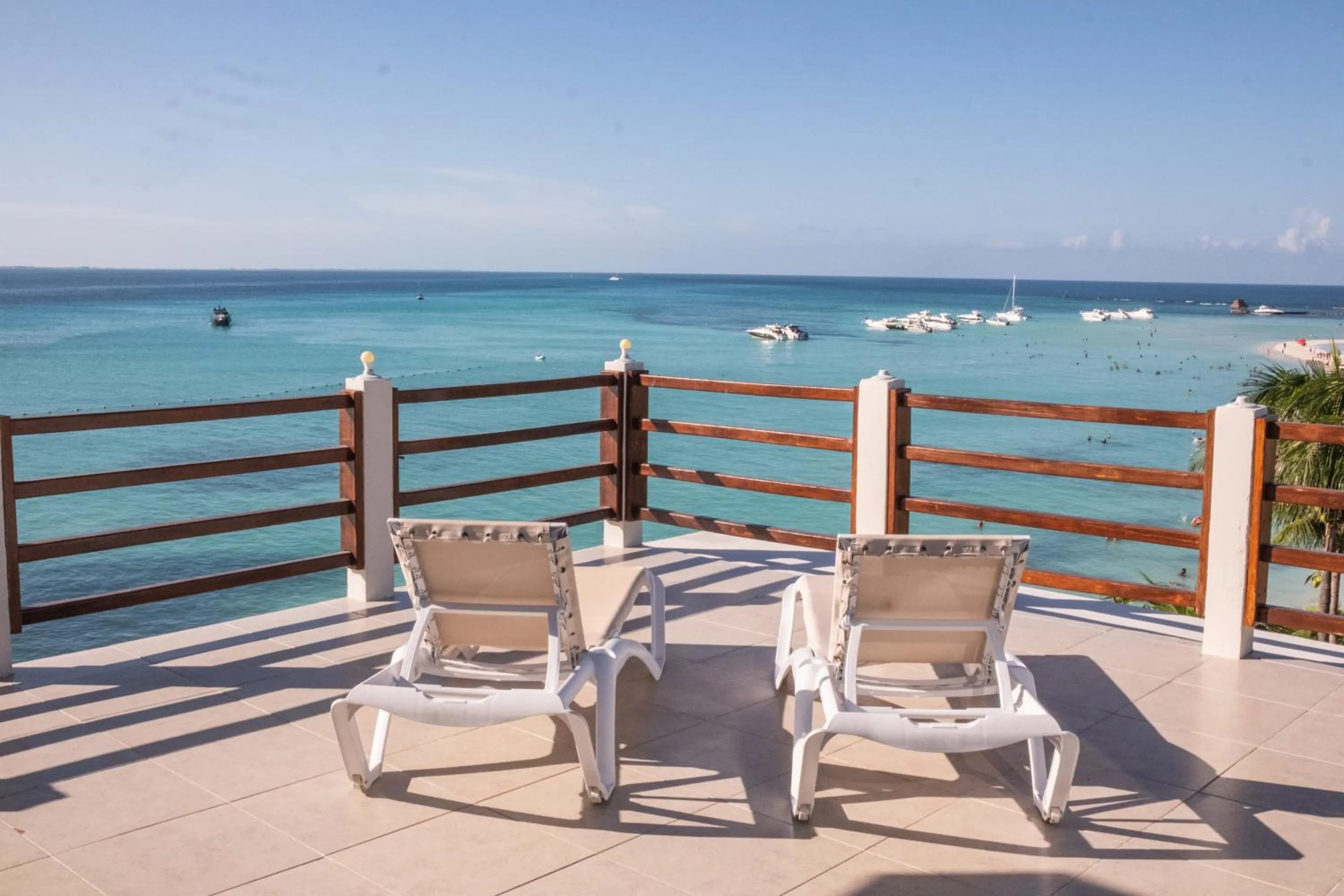 Balcony/Terrace in Cuxos Hotel Beachfront