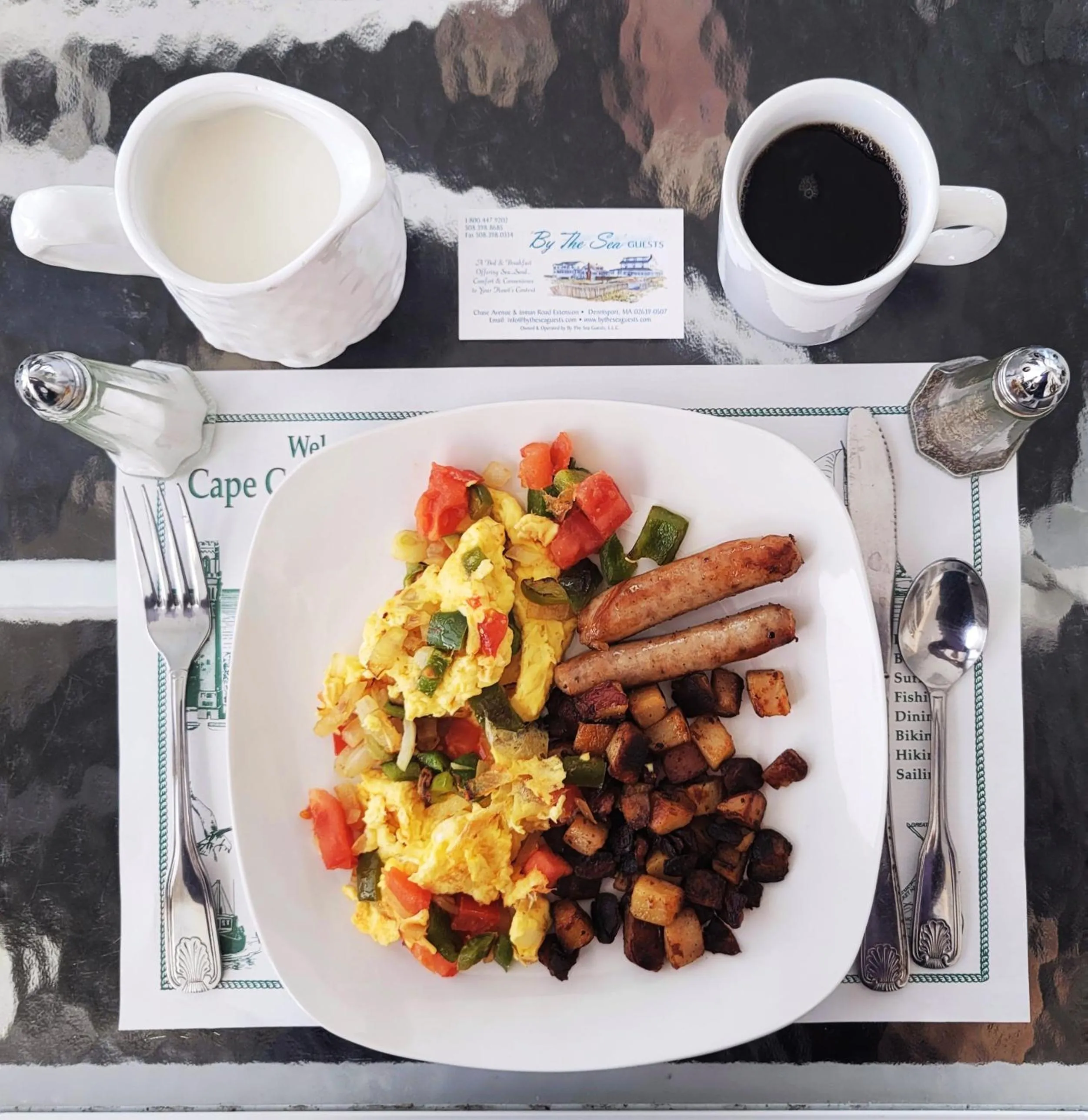 Breakfast in By The Sea Guests Bed & Breakfast and Suites