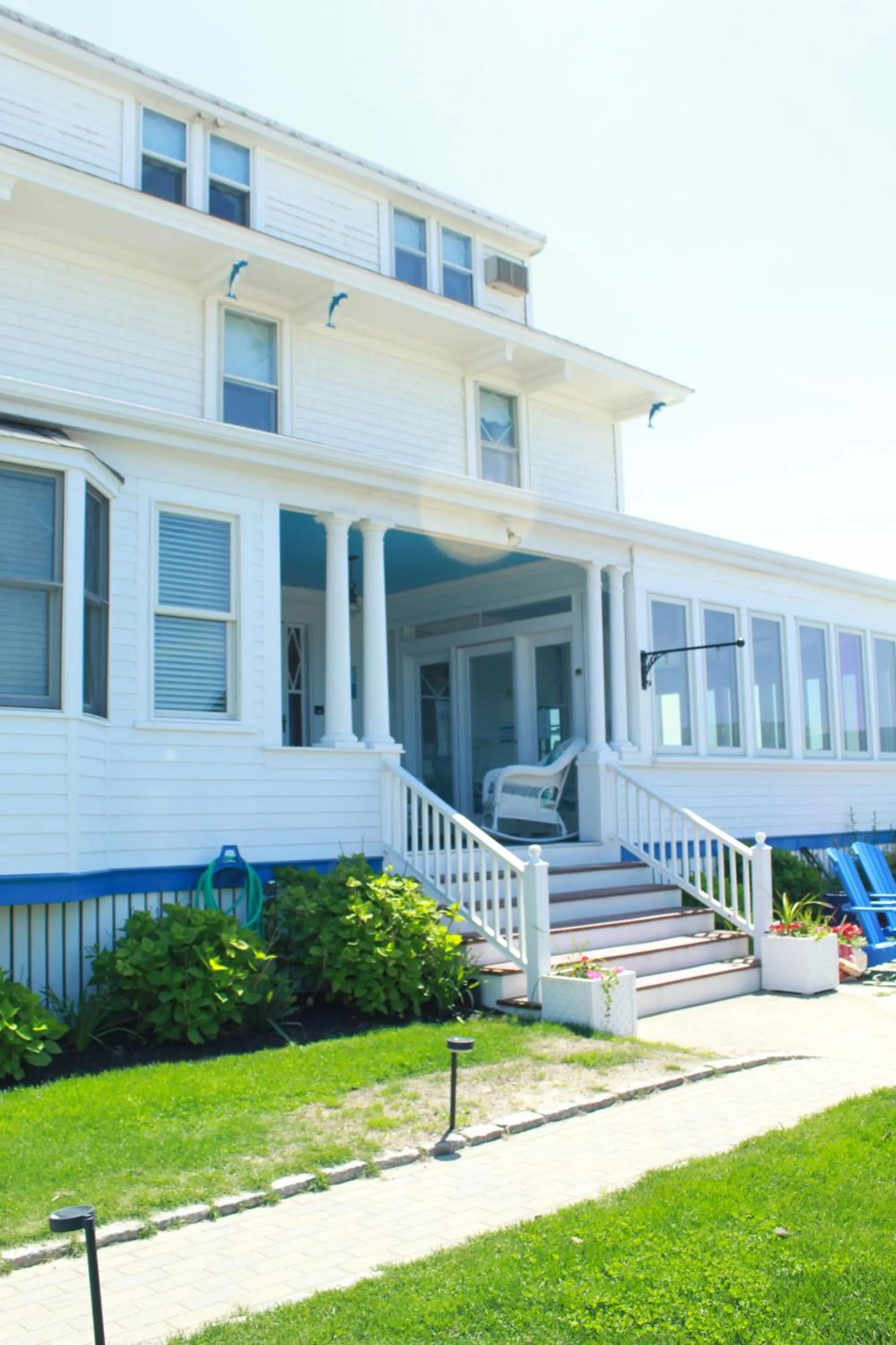 Property building in By The Sea Guests Bed & Breakfast and Suites