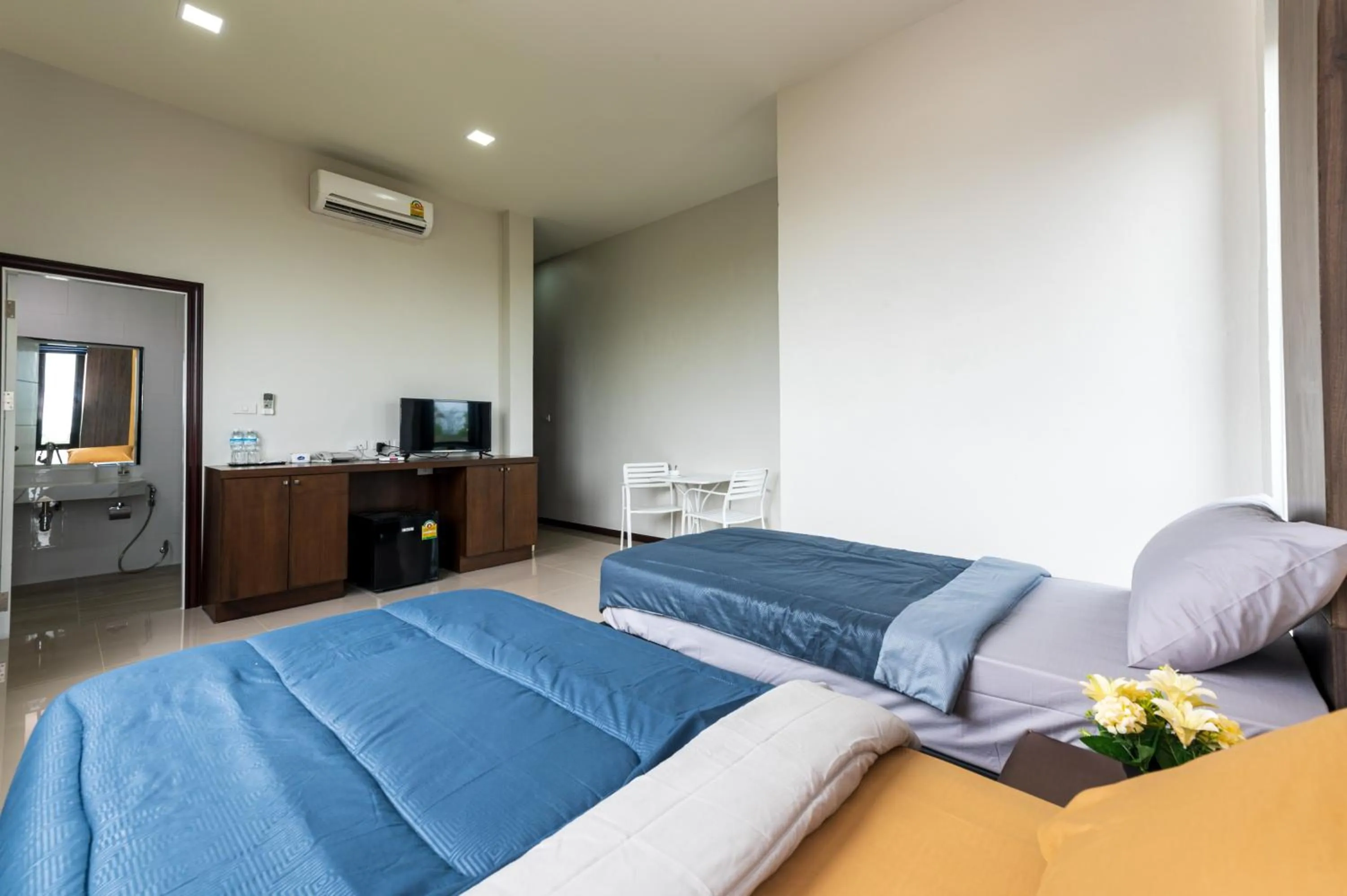 Bed in Aownoi Bay Resort