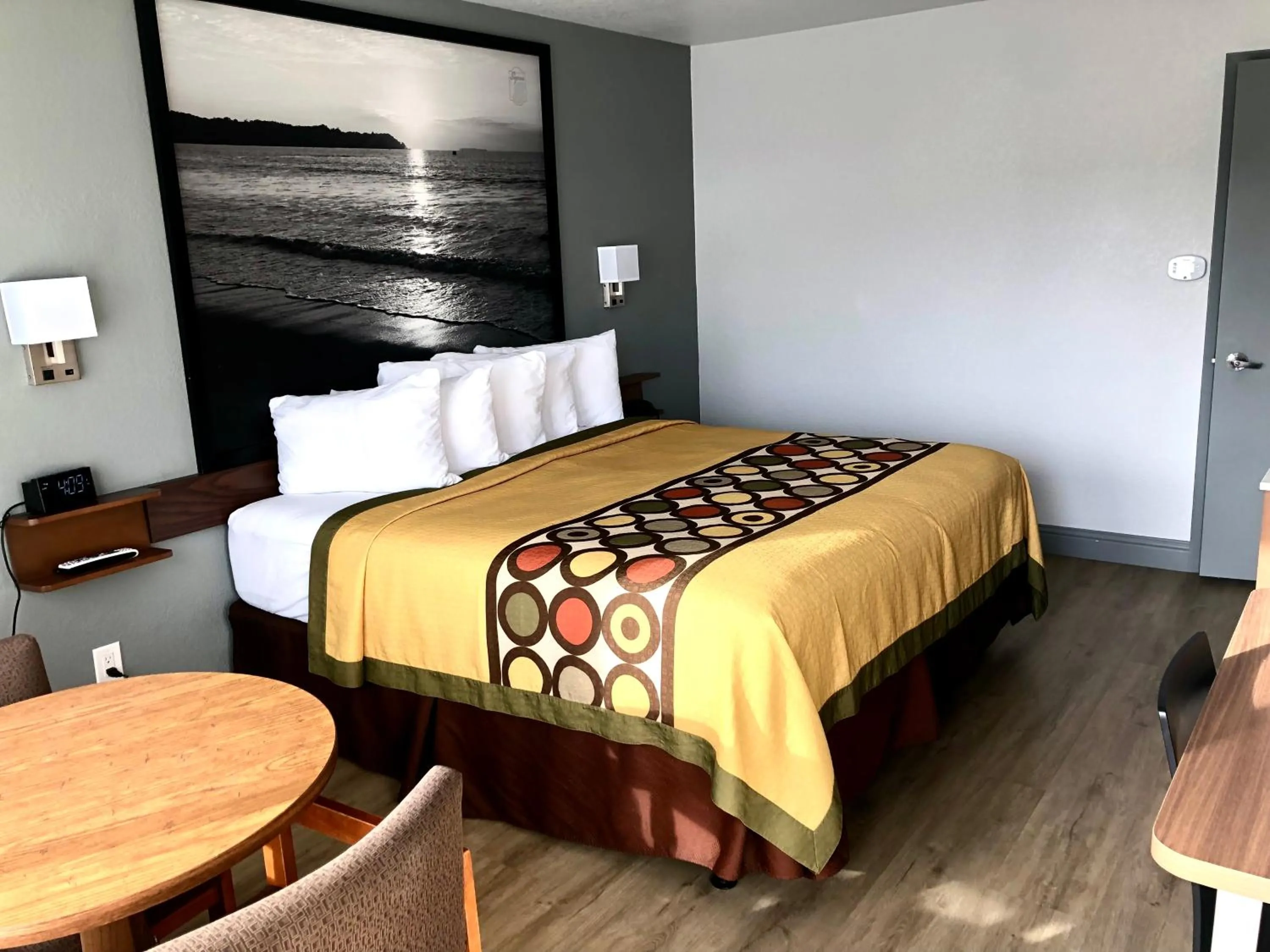 Bed in Super 8 by Wyndham Fort Bragg