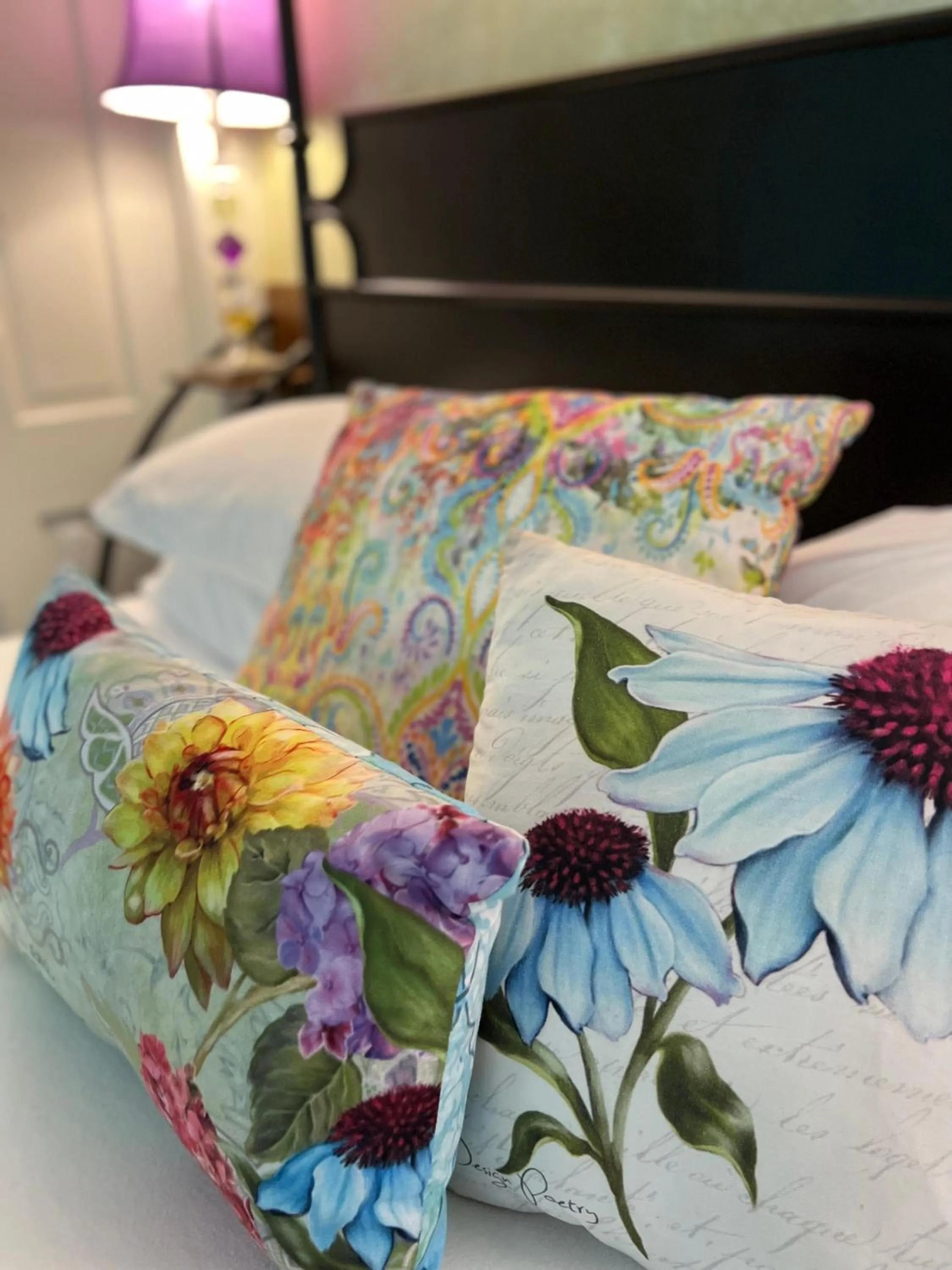 Bed in The Connecticut River Valley Inn Hartford South/Glastonbury