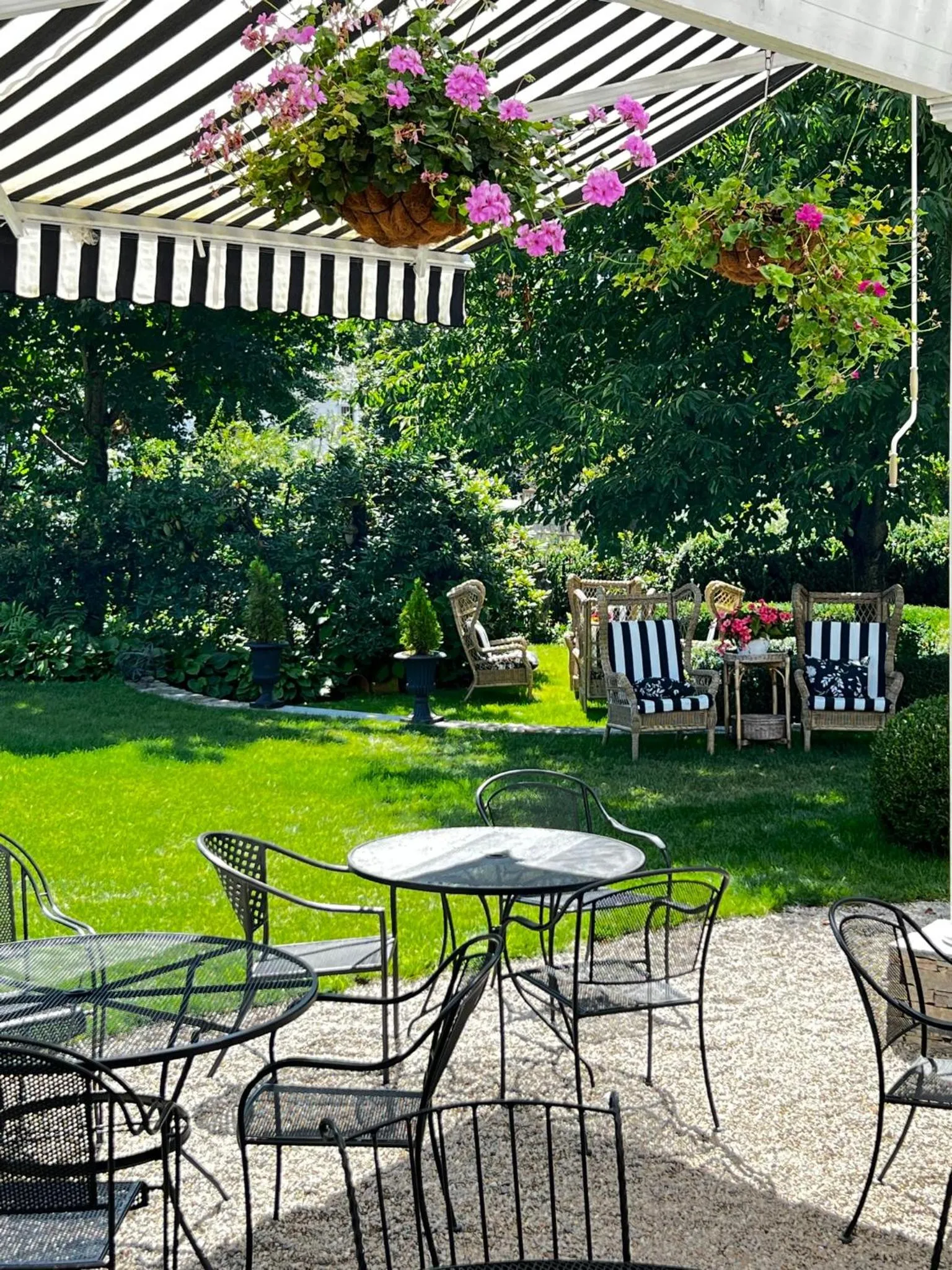 View (from property/room) in The Connecticut River Valley Inn Hartford South/Glastonbury