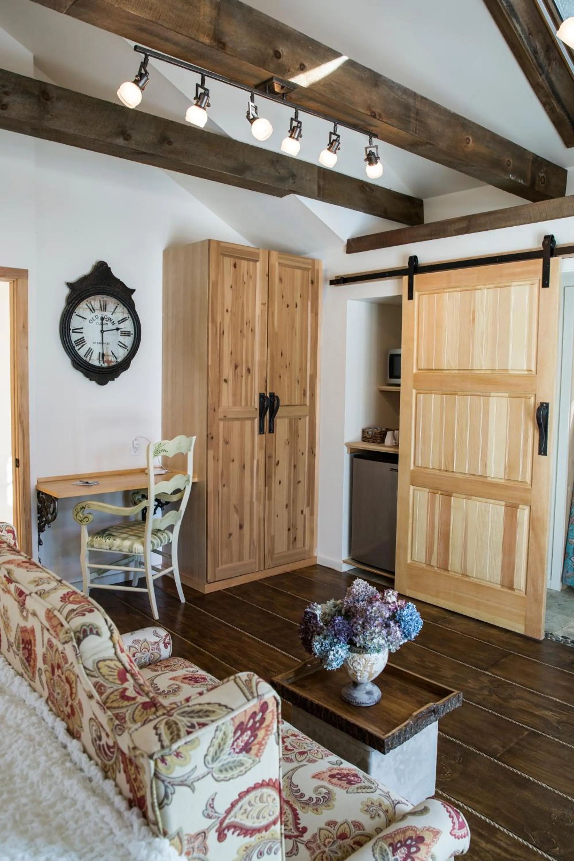 The Connecticut River Valley Inn Hartford South/Glastonbury