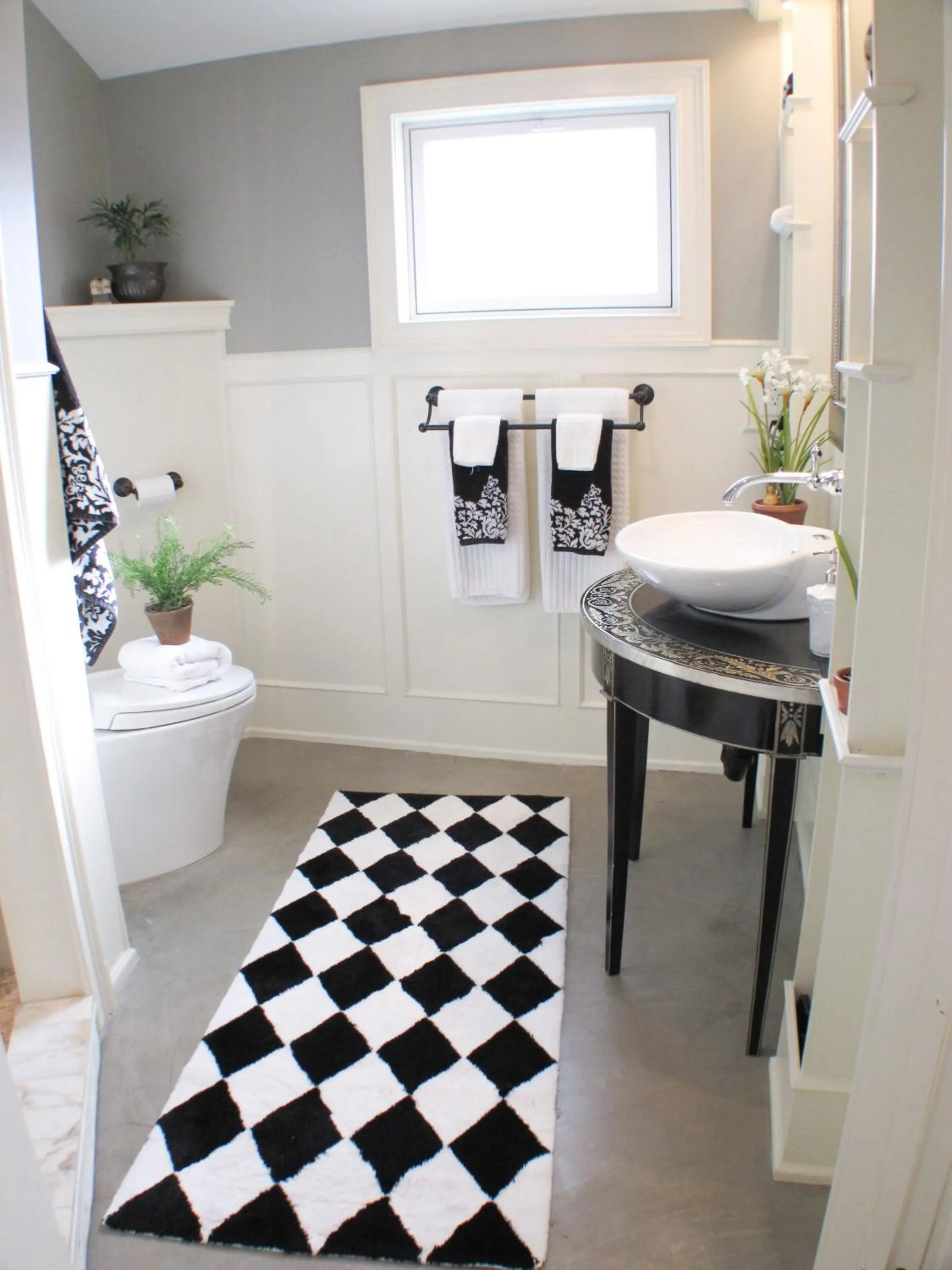 Bathroom in The Connecticut River Valley Inn Hartford South/Glastonbury