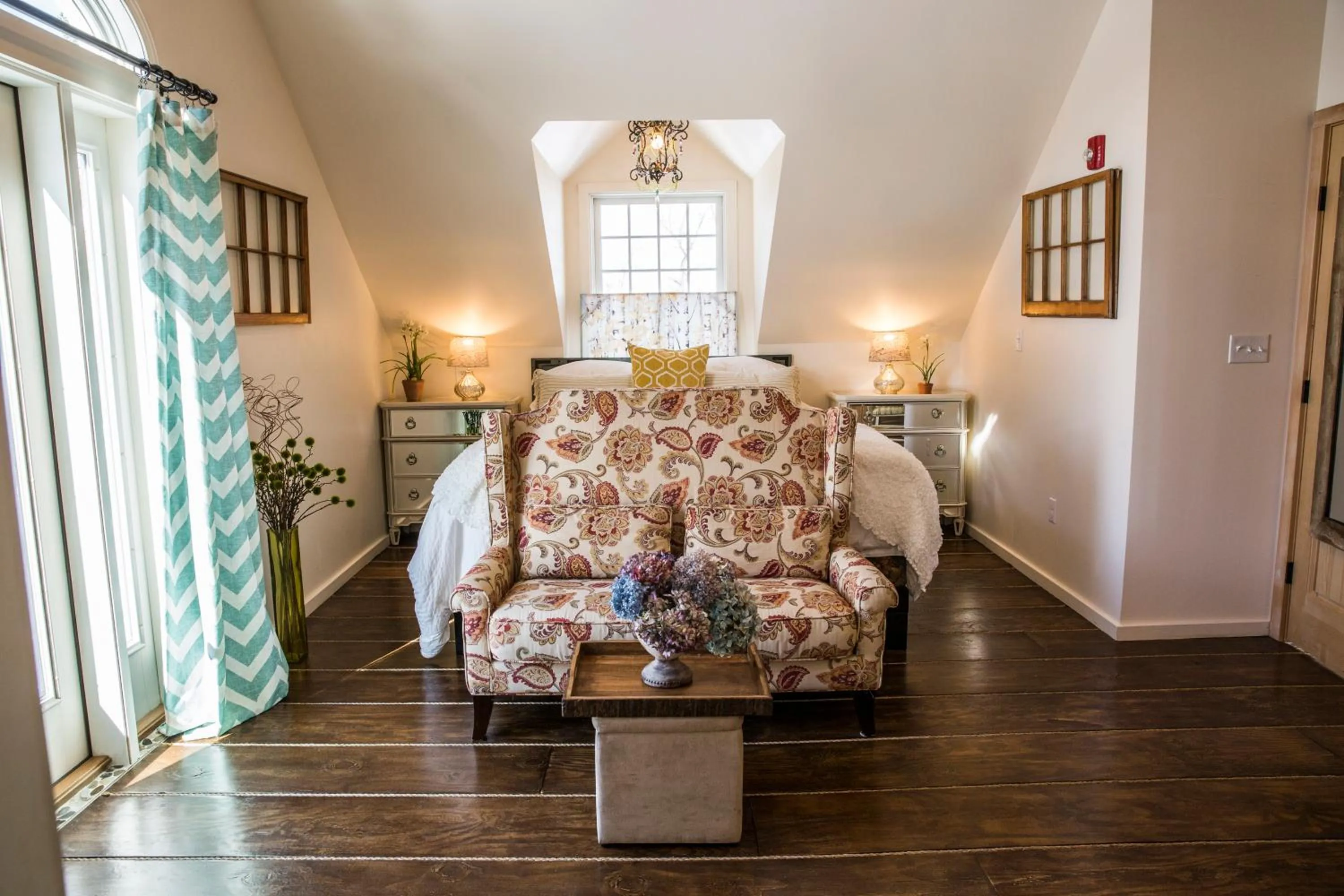 Bedroom, Bed in The Connecticut River Valley Inn Hartford South/Glastonbury