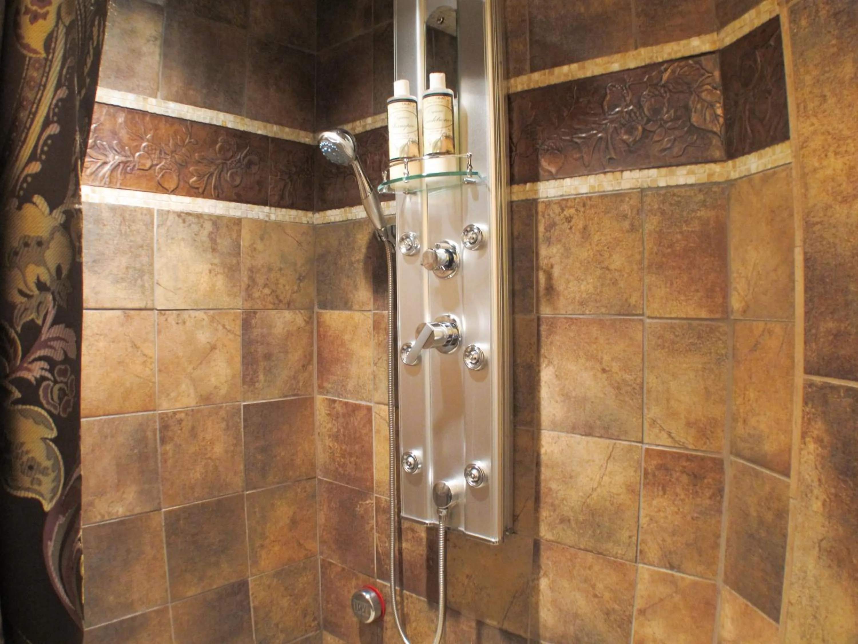 The Connecticut River Valley Inn Hartford South/Glastonbury