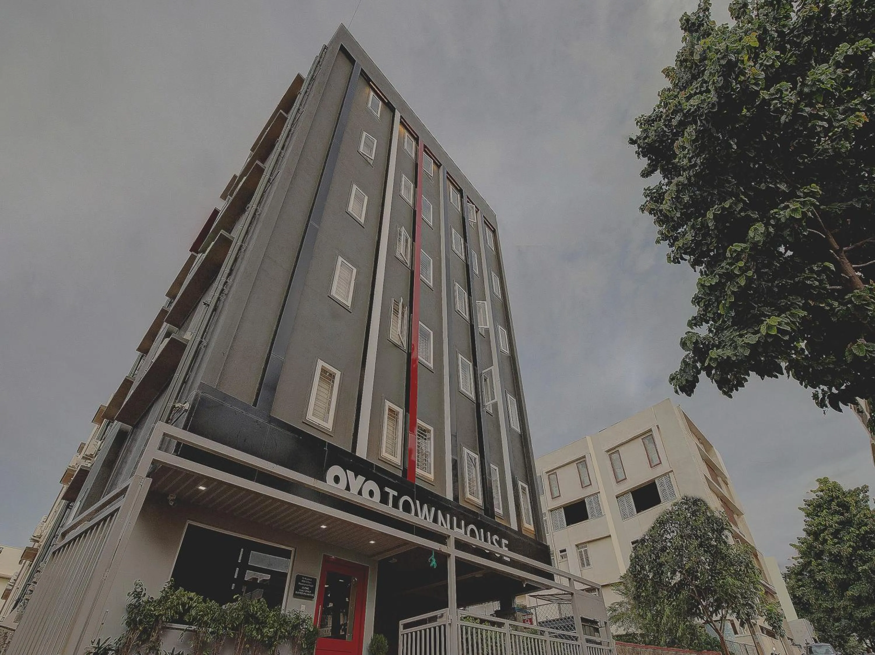 Facade/entrance in Super Townhouse Siri Residency