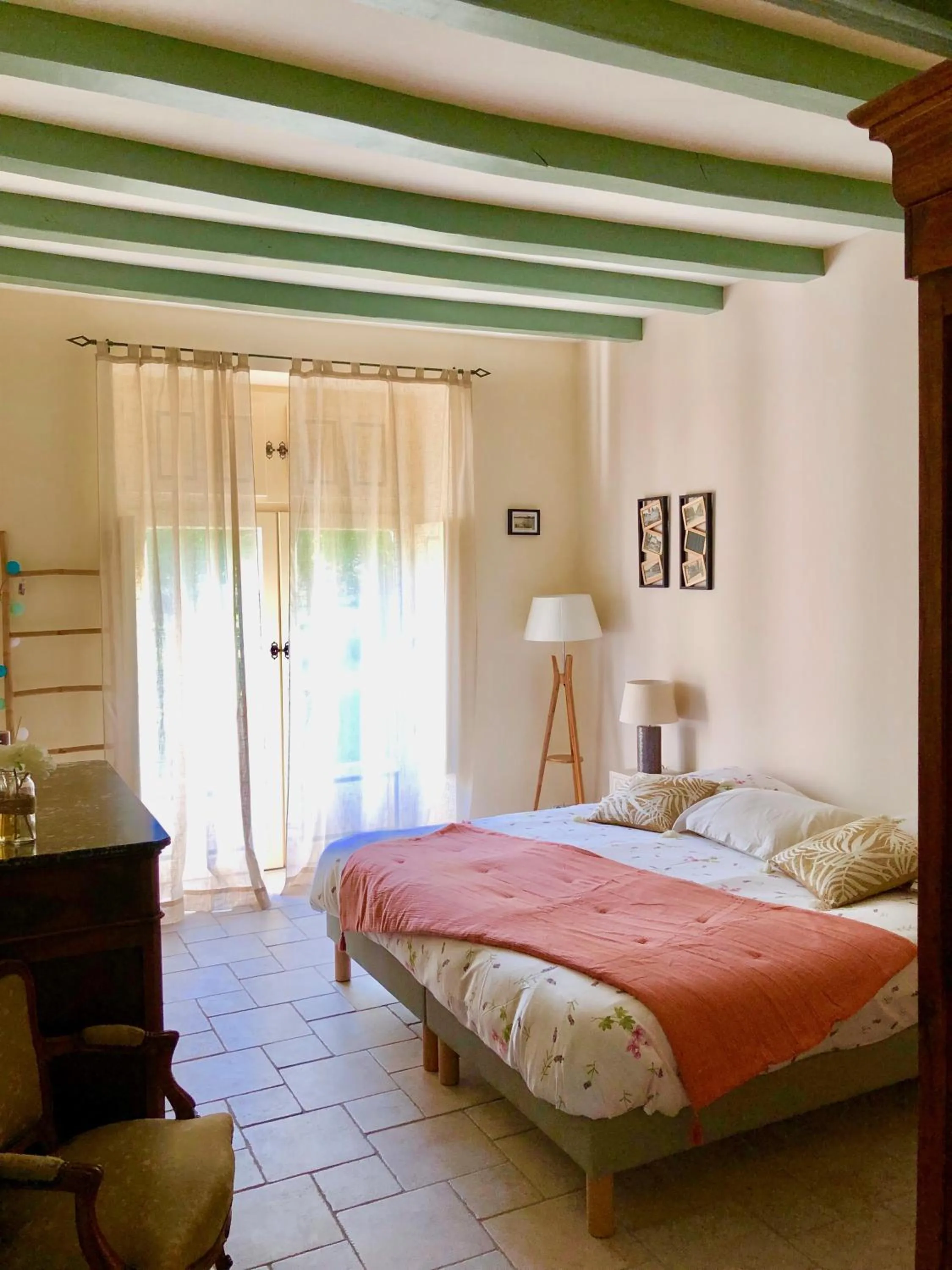 Bathroom, Bed in Domaine de l'Augeonnière