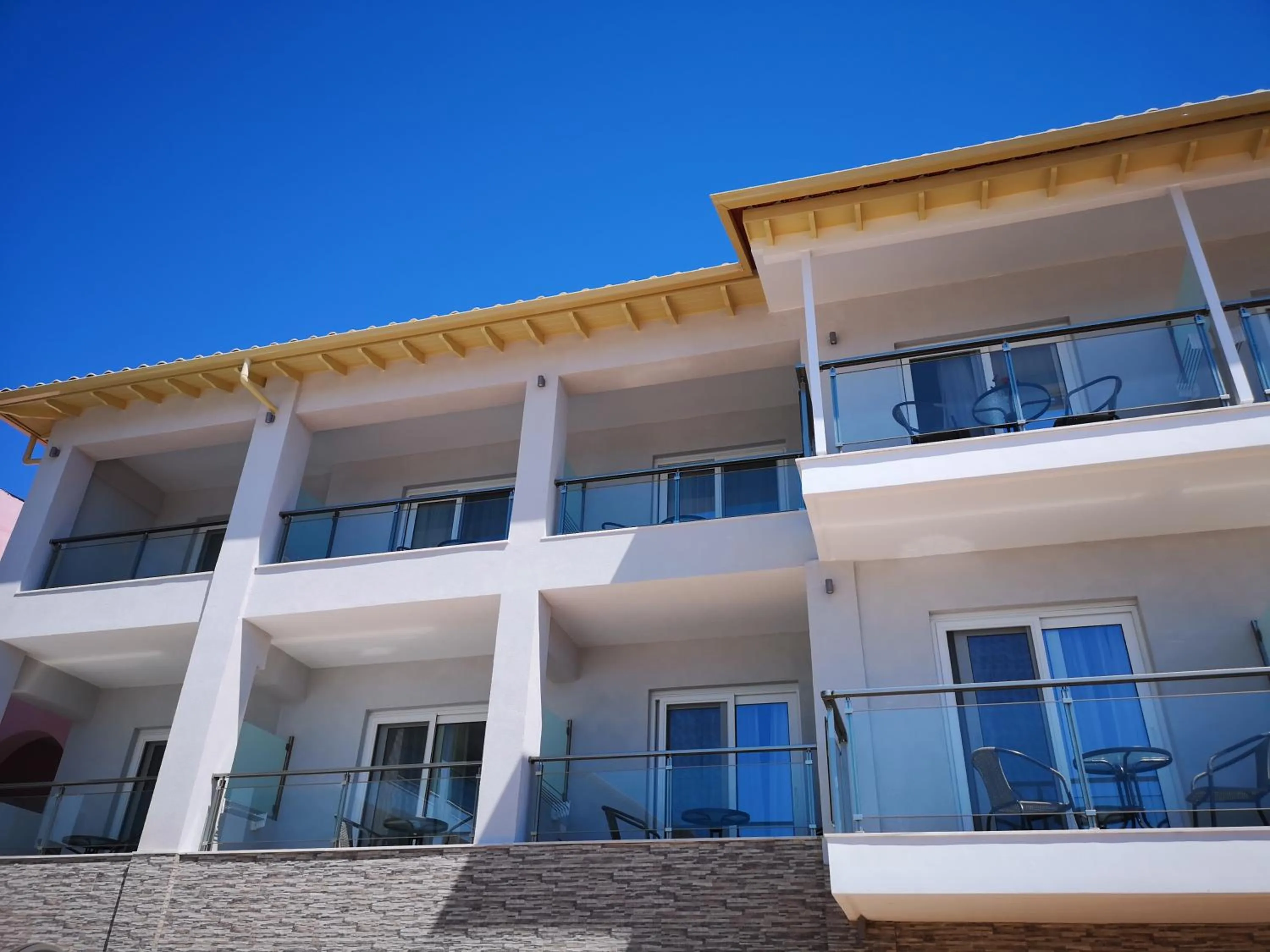 Property building in 3 Island View Hotel