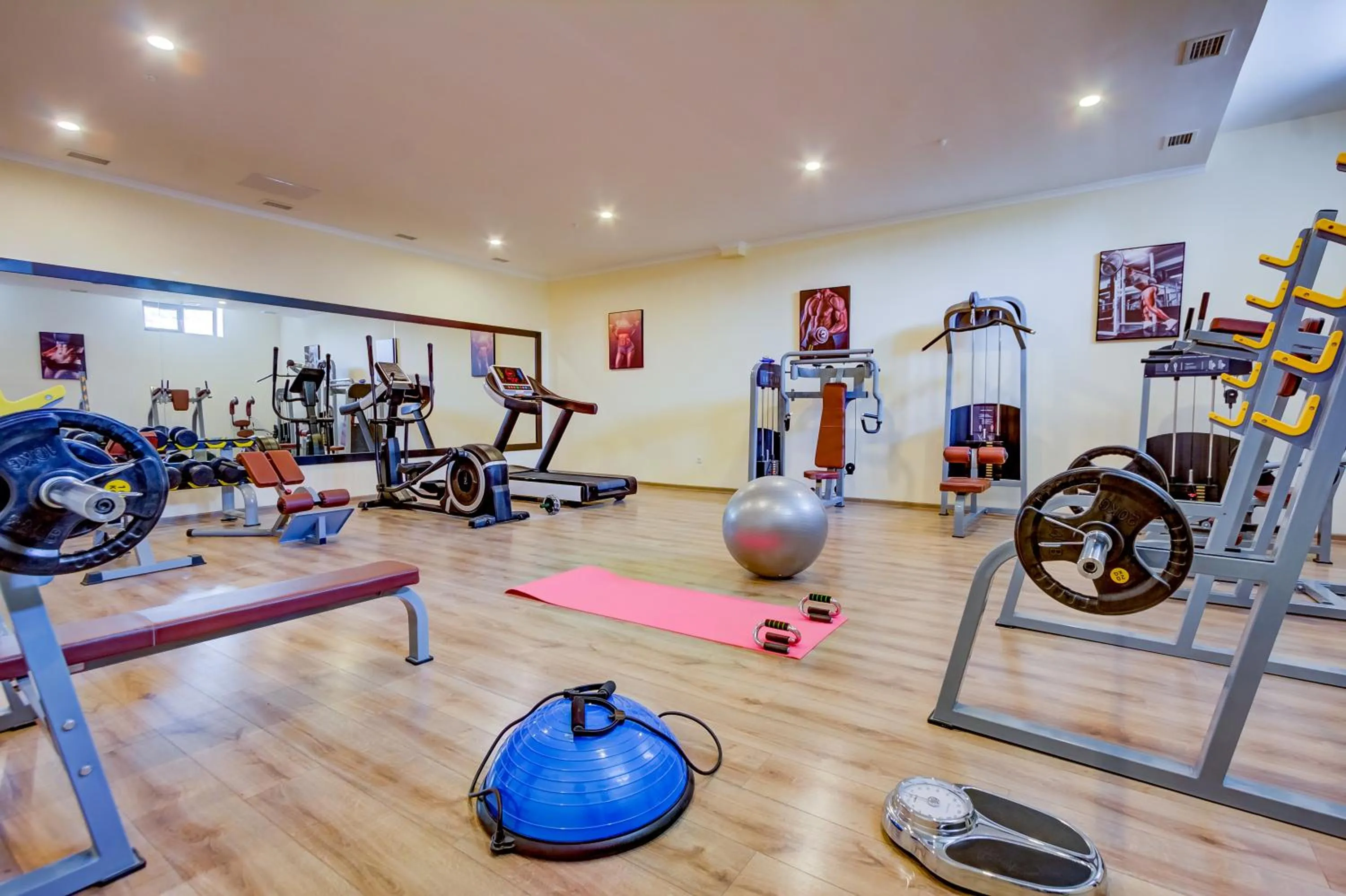 Fitness centre/facilities in Garden Hotel & SPA