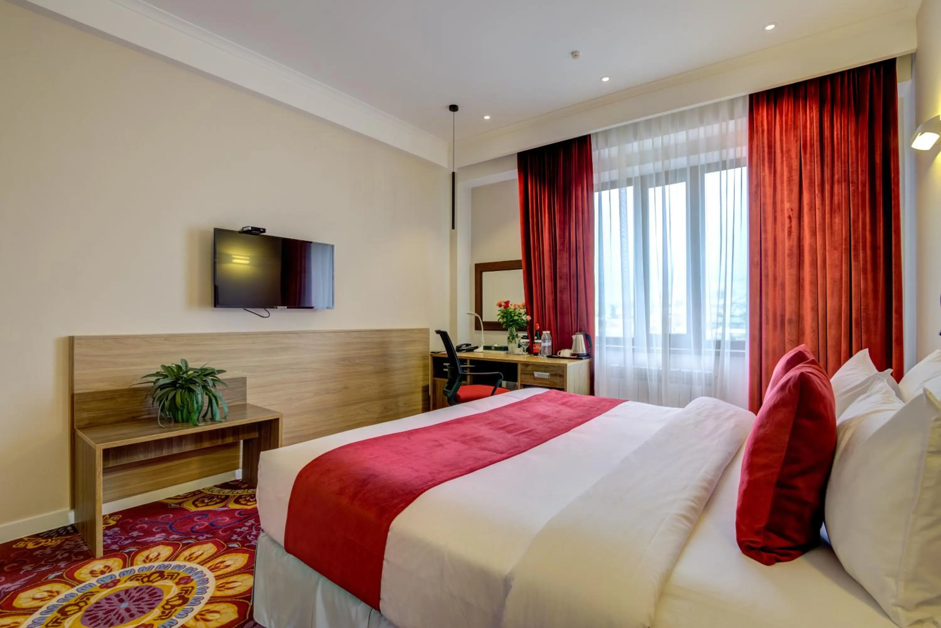 Bed in Garden Hotel & SPA