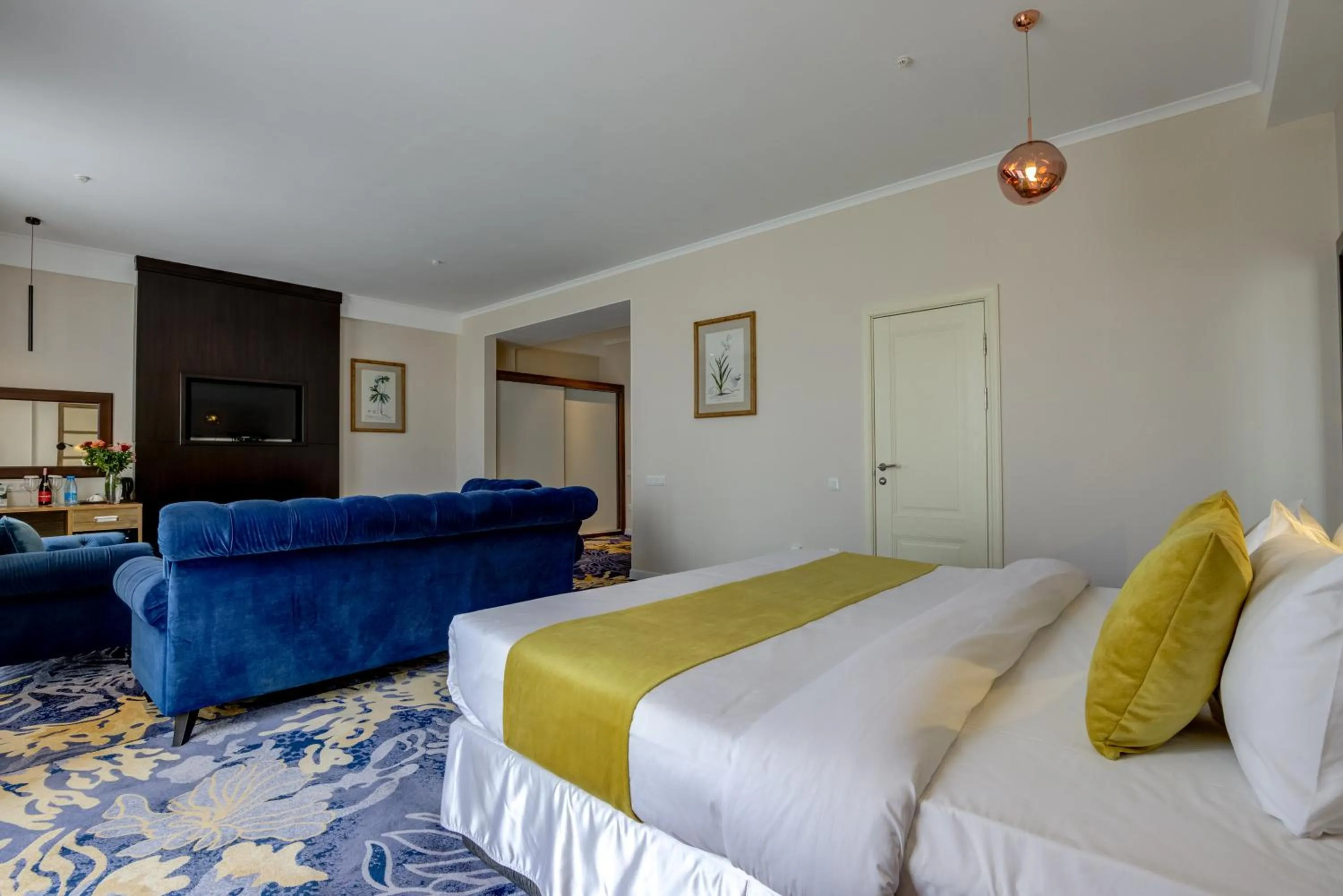 Bed in Garden Hotel & SPA