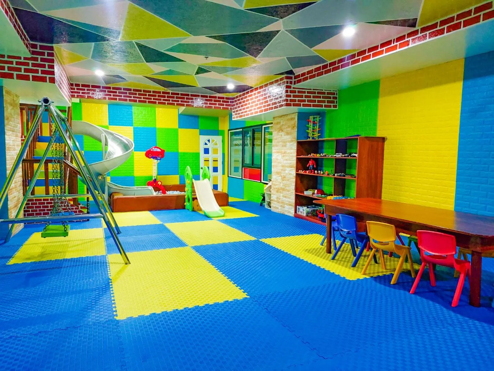 Children play ground in 456 Hotel