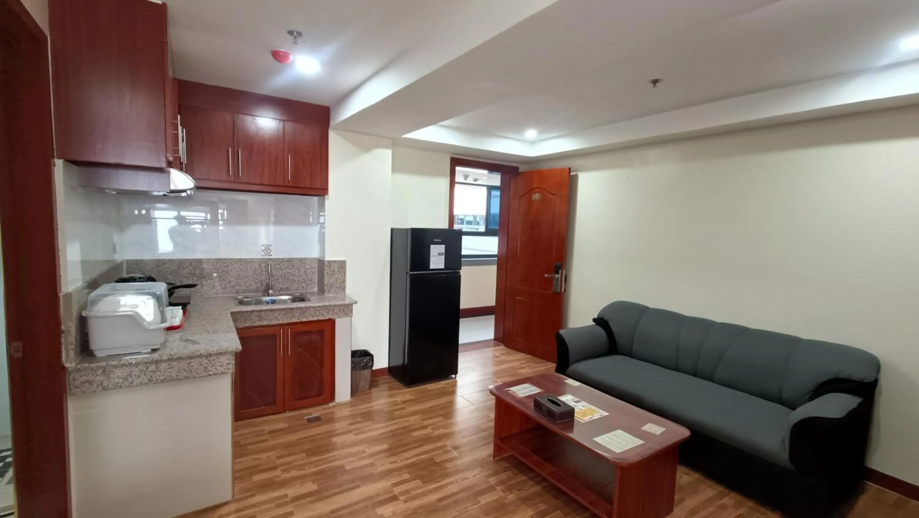 Kitchen or kitchenette in 456 Hotel