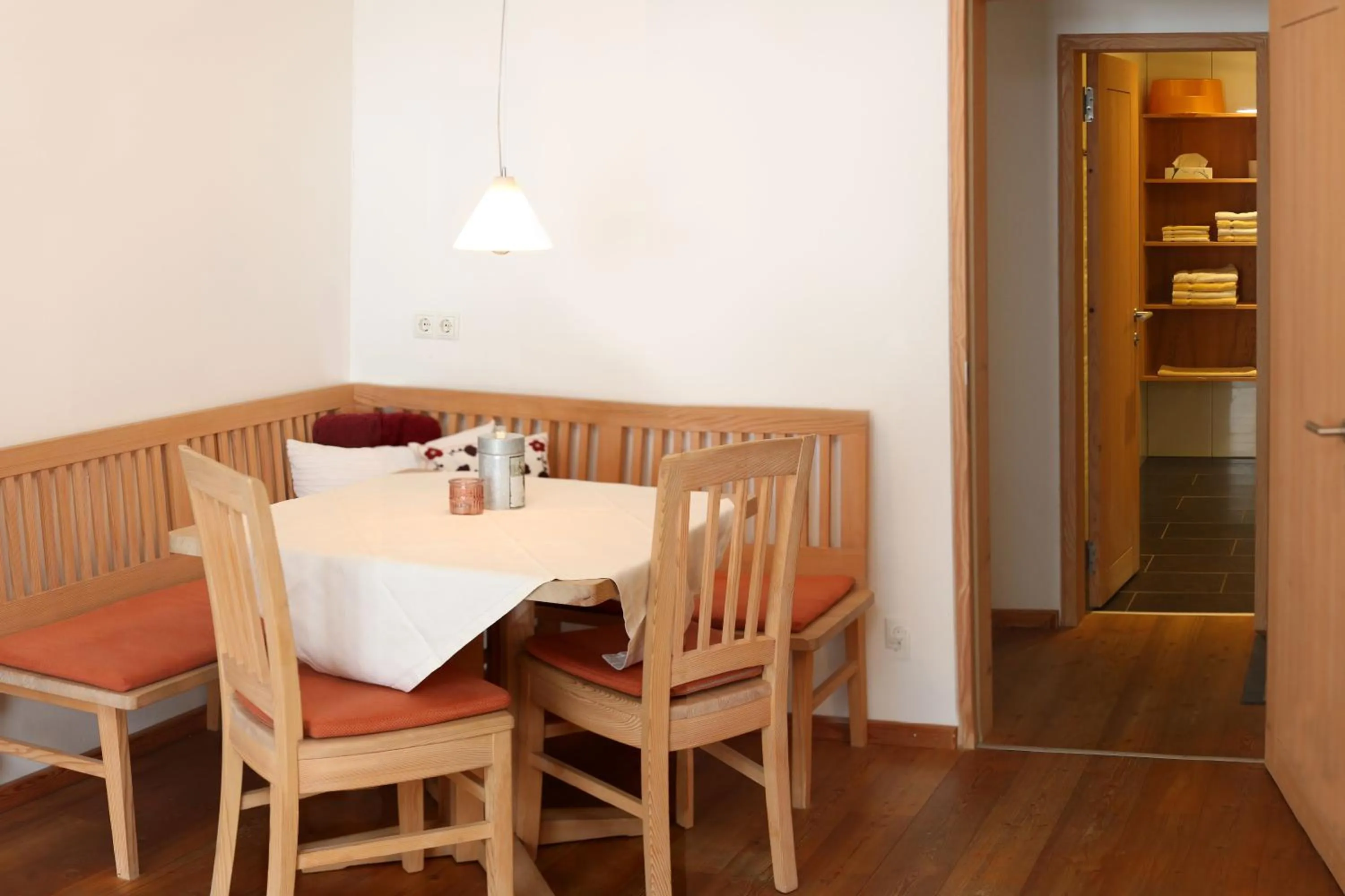 Dining area in Biotel Bertel Naturappartements