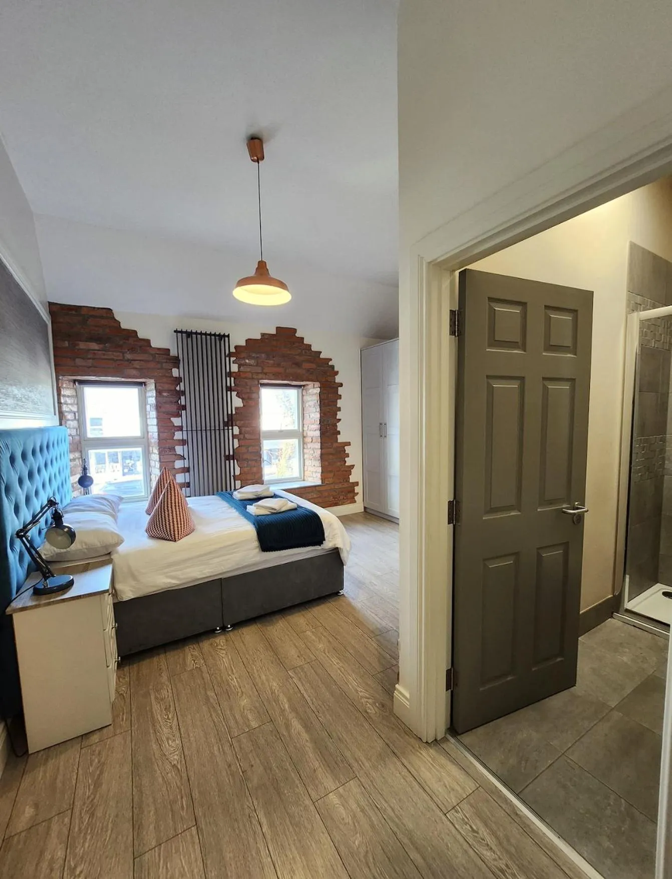 Photo of the whole room in Maynooth Serviced Studios