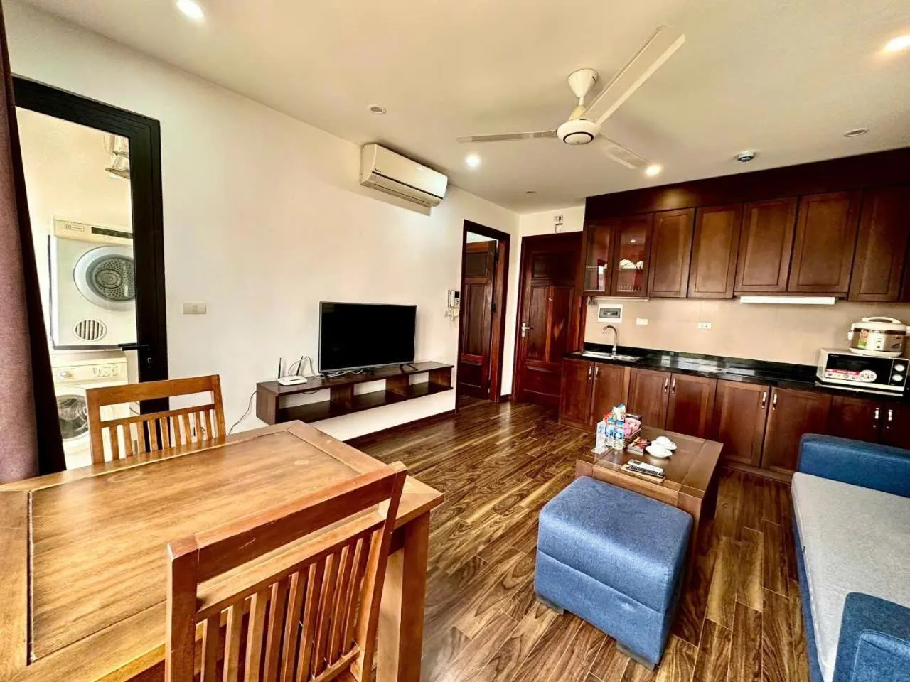 Living room in Hana Stay Trần Quốc Hoàn