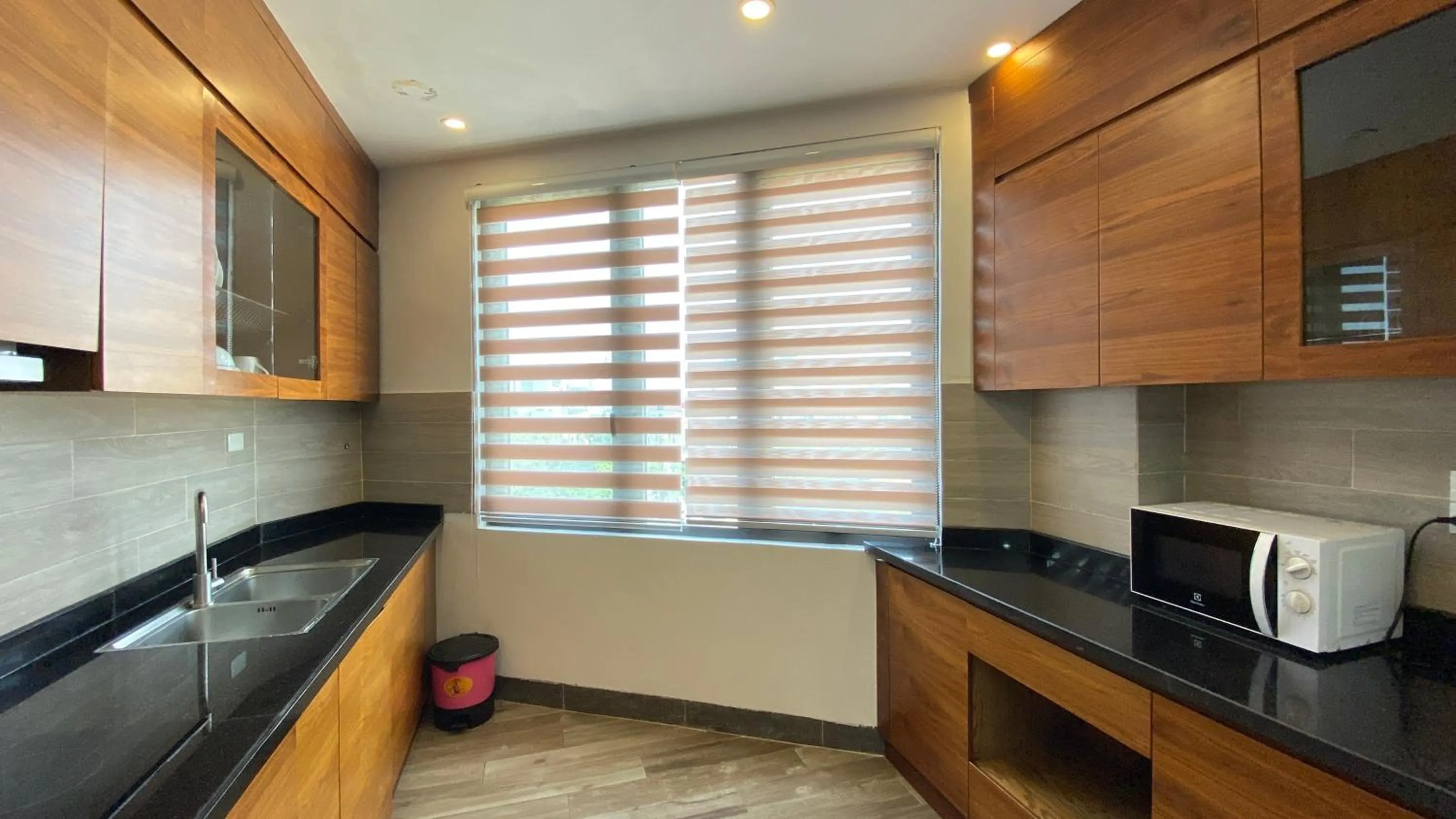 Kitchen or kitchenette in Hana Stay Trần Quốc Hoàn