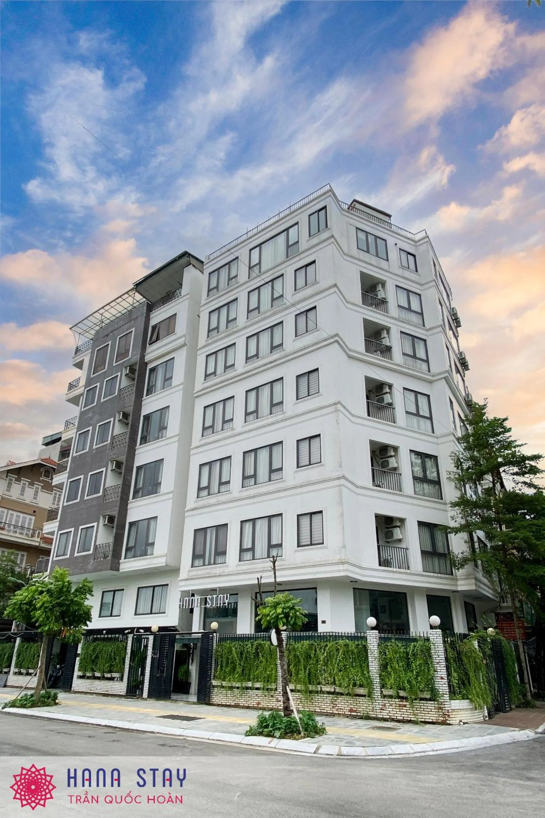 Property building in Hana Stay Trần Quốc Hoàn