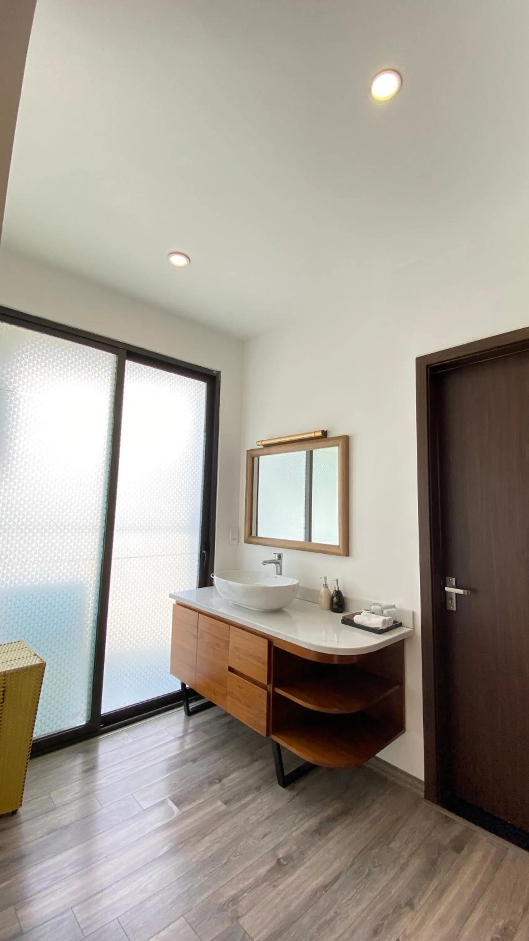 Bathroom in Hana Stay Trần Quốc Hoàn